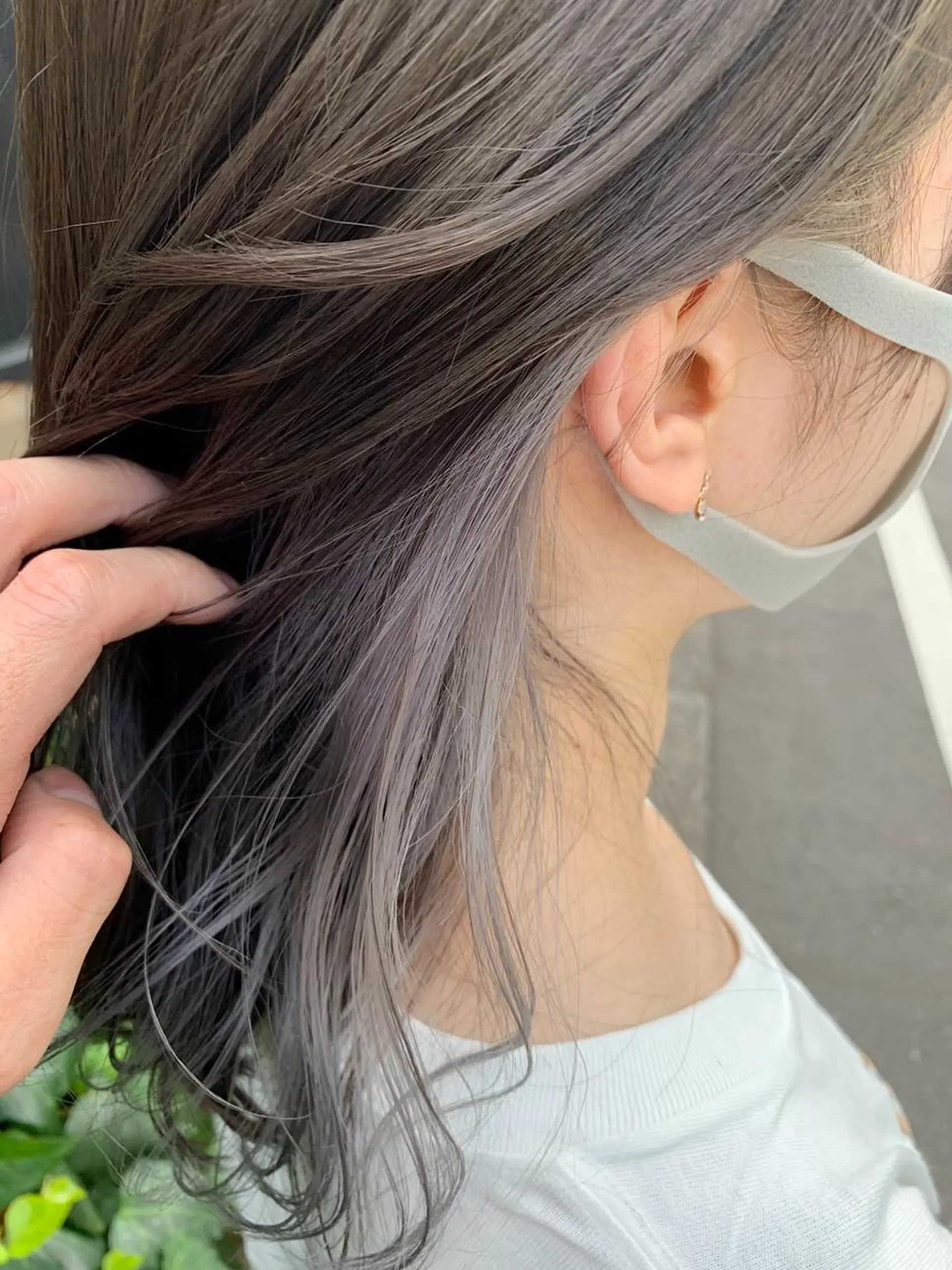ミディアム カラー アッシュ アッシュグレー アッシュグレージュ グレージュ インナーカラー カット ヘアカラー ACT十条店所属・溝口 恭章のヘアスタイル