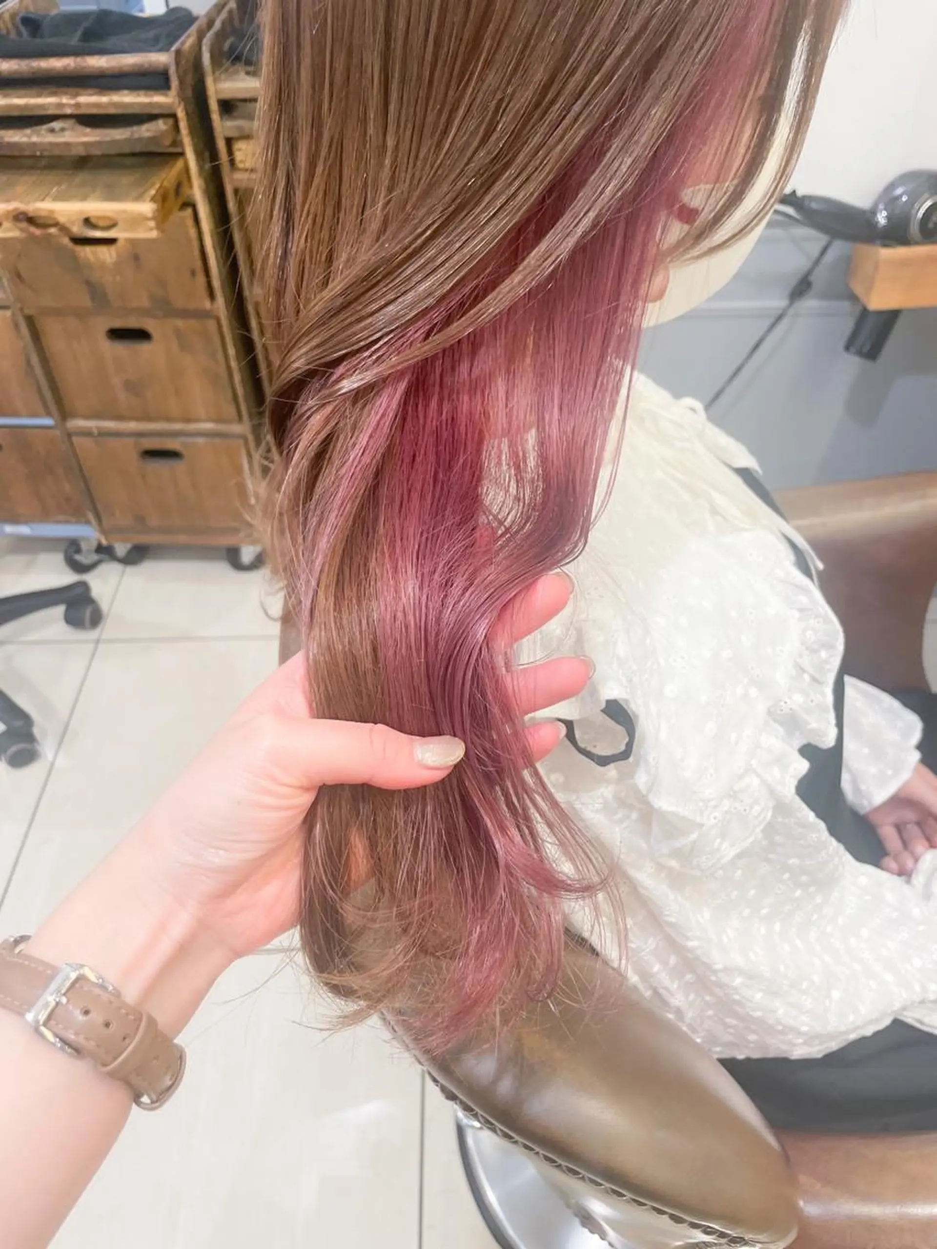 ロング カラー インナーカラー ラベンダーカラー ピンクカラー ピンクラベンダー ヘアカラー ✨カラー支持No.1 🧸ワキ カナコ🧸のヘアスタイル