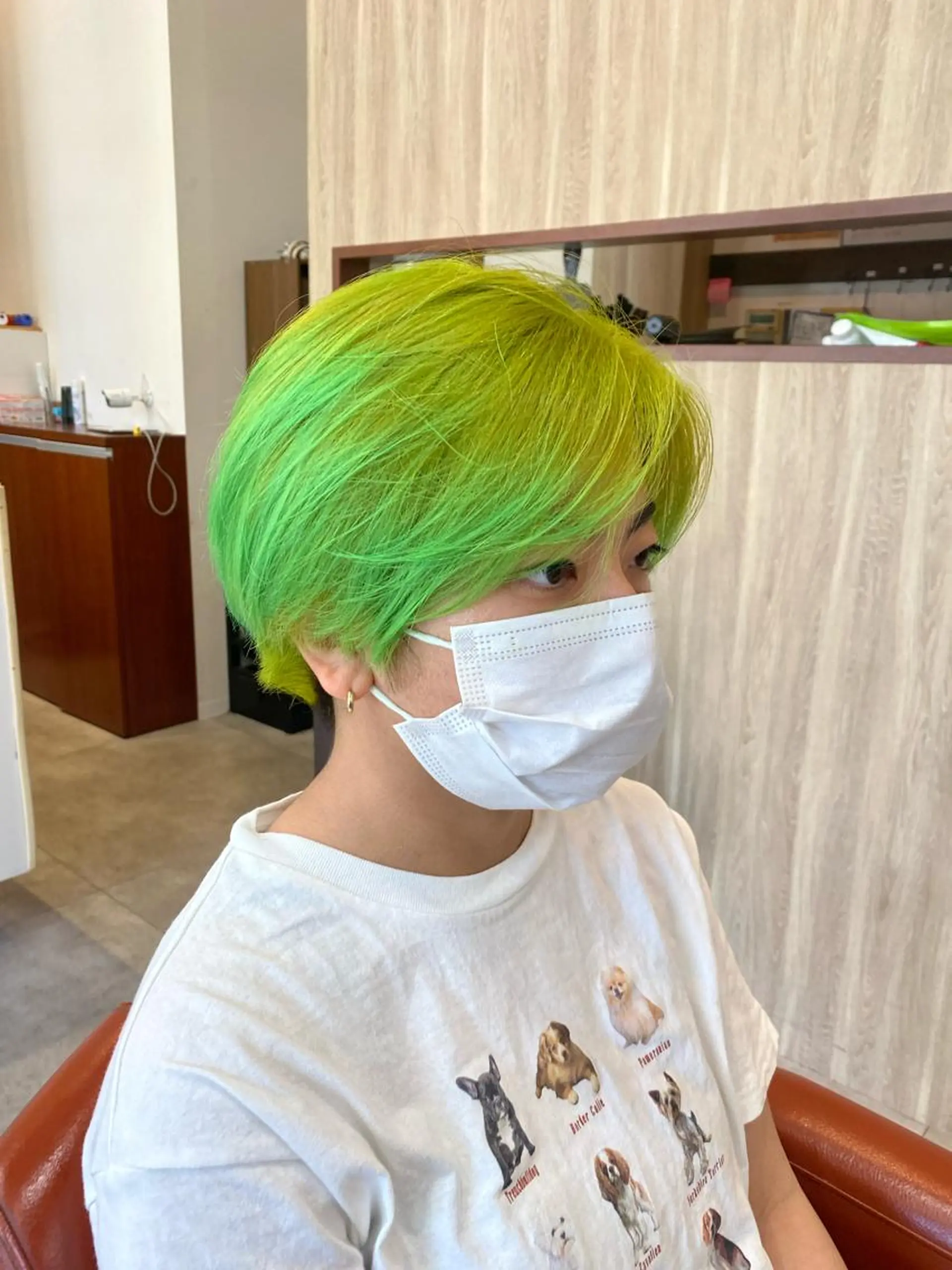 ショート カラー ハイトーンカラー ⭐️カラー特化⭐️ 安達佑紀のヘアスタイル