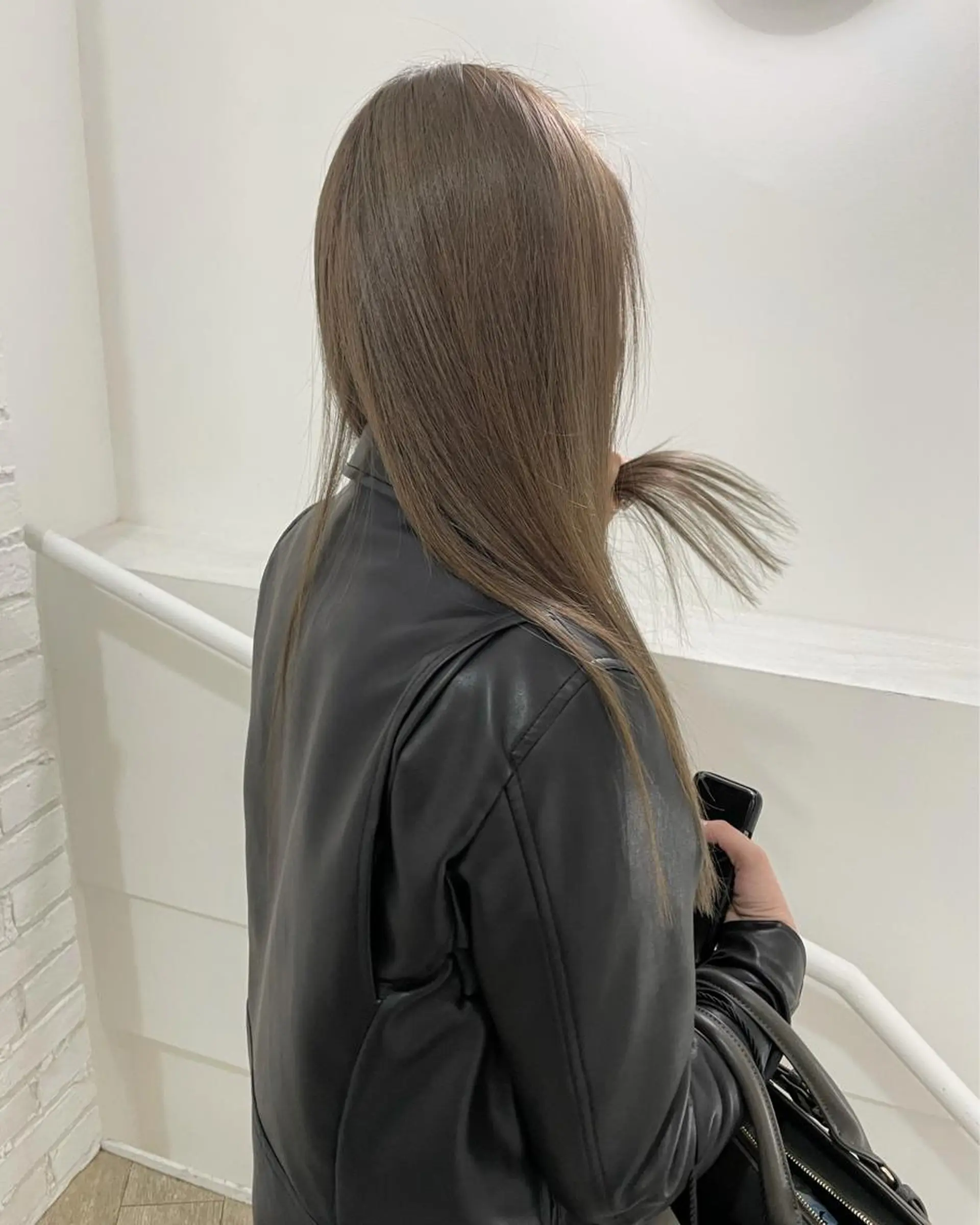 セミロング カラー ヘアカラー トリートメント Tao所属・藤川 大智のヘアスタイル