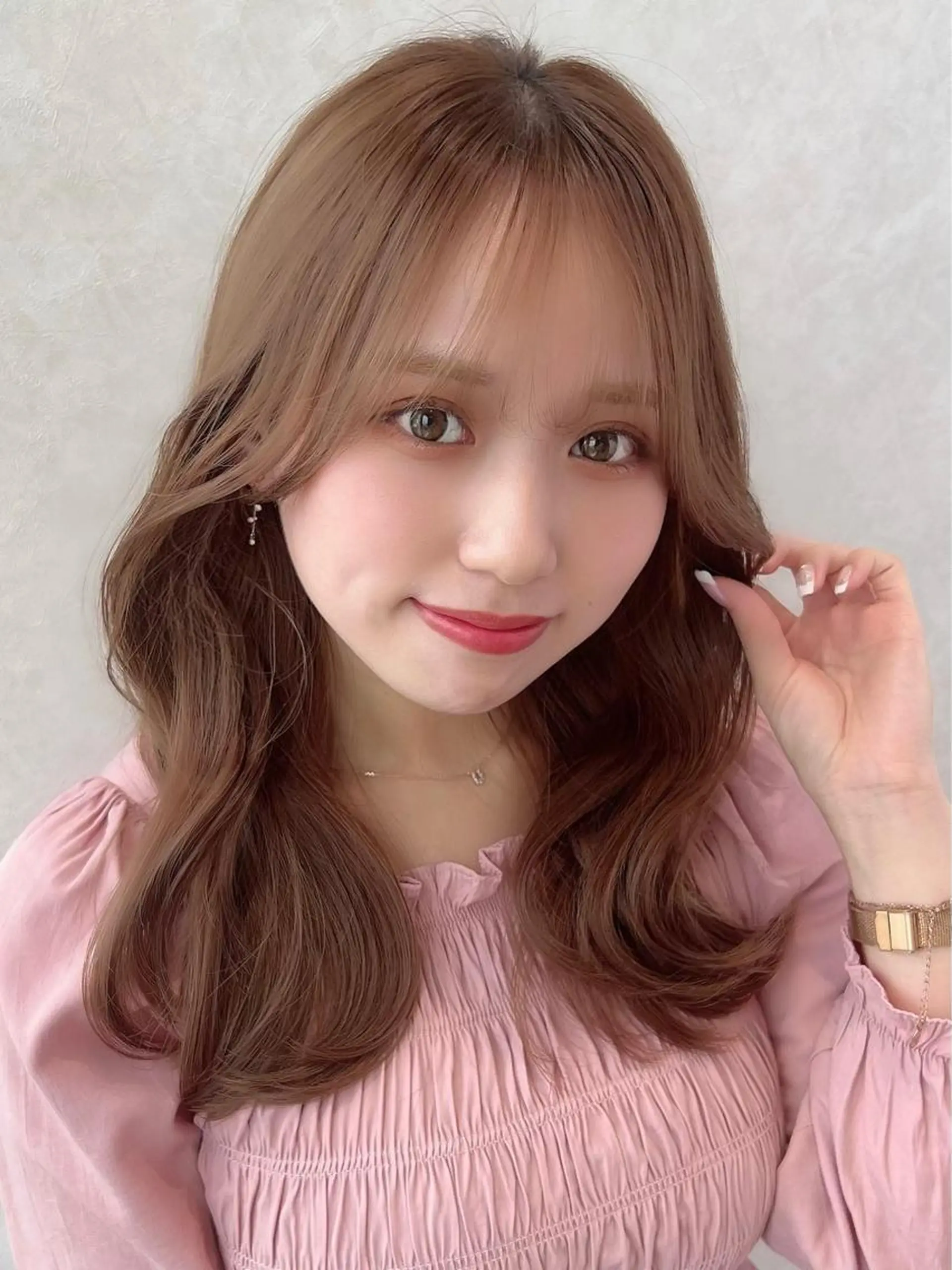 セミロング くびれヘア レイヤーカット シースルーバング サイドバング カット ヘアカラー トリートメント 🧡くびれヘア/前髪 顔周り🧡久原結衣のヘアスタイル