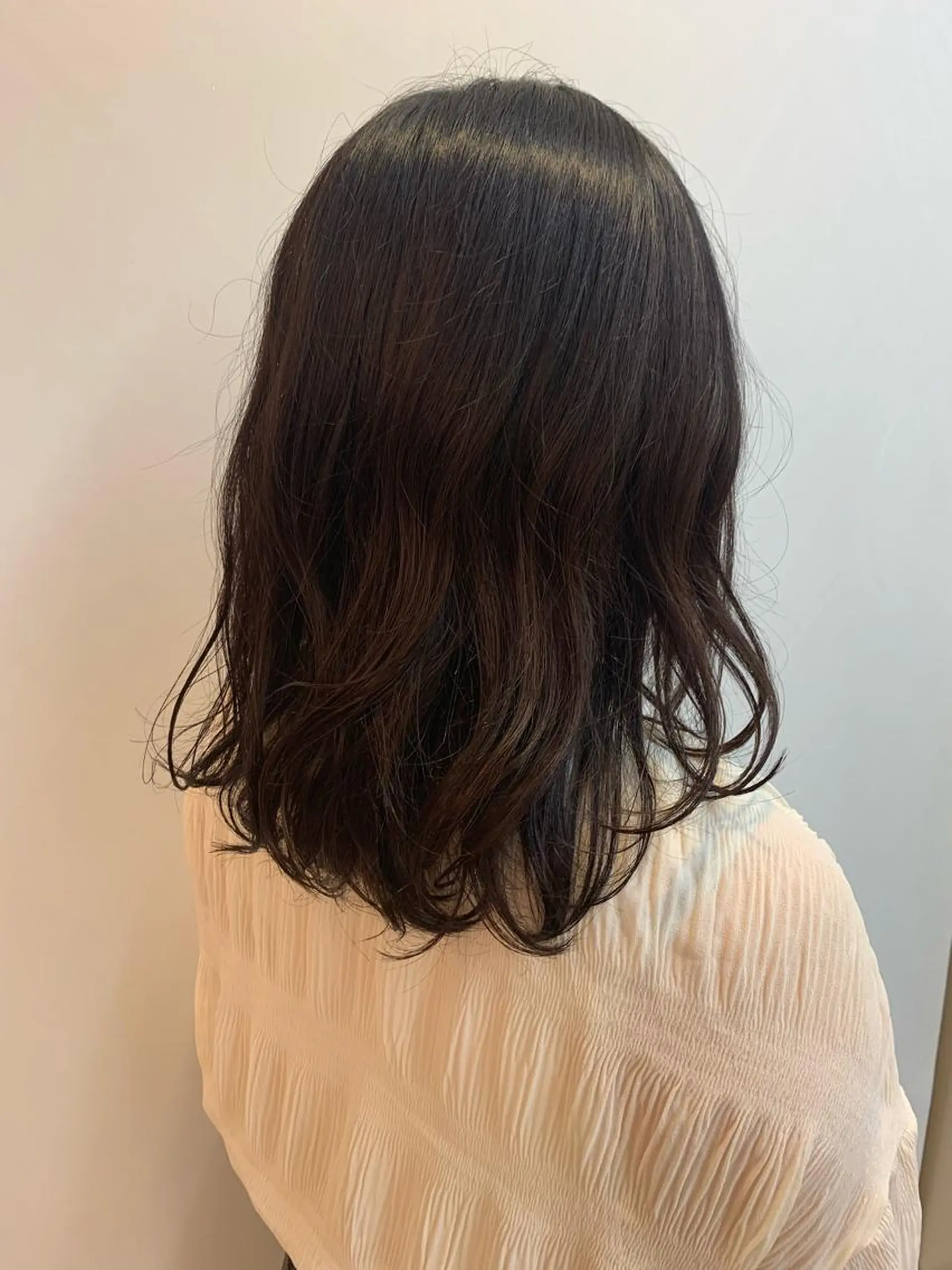 ミディアム 高橋 沙希のヘアスタイル