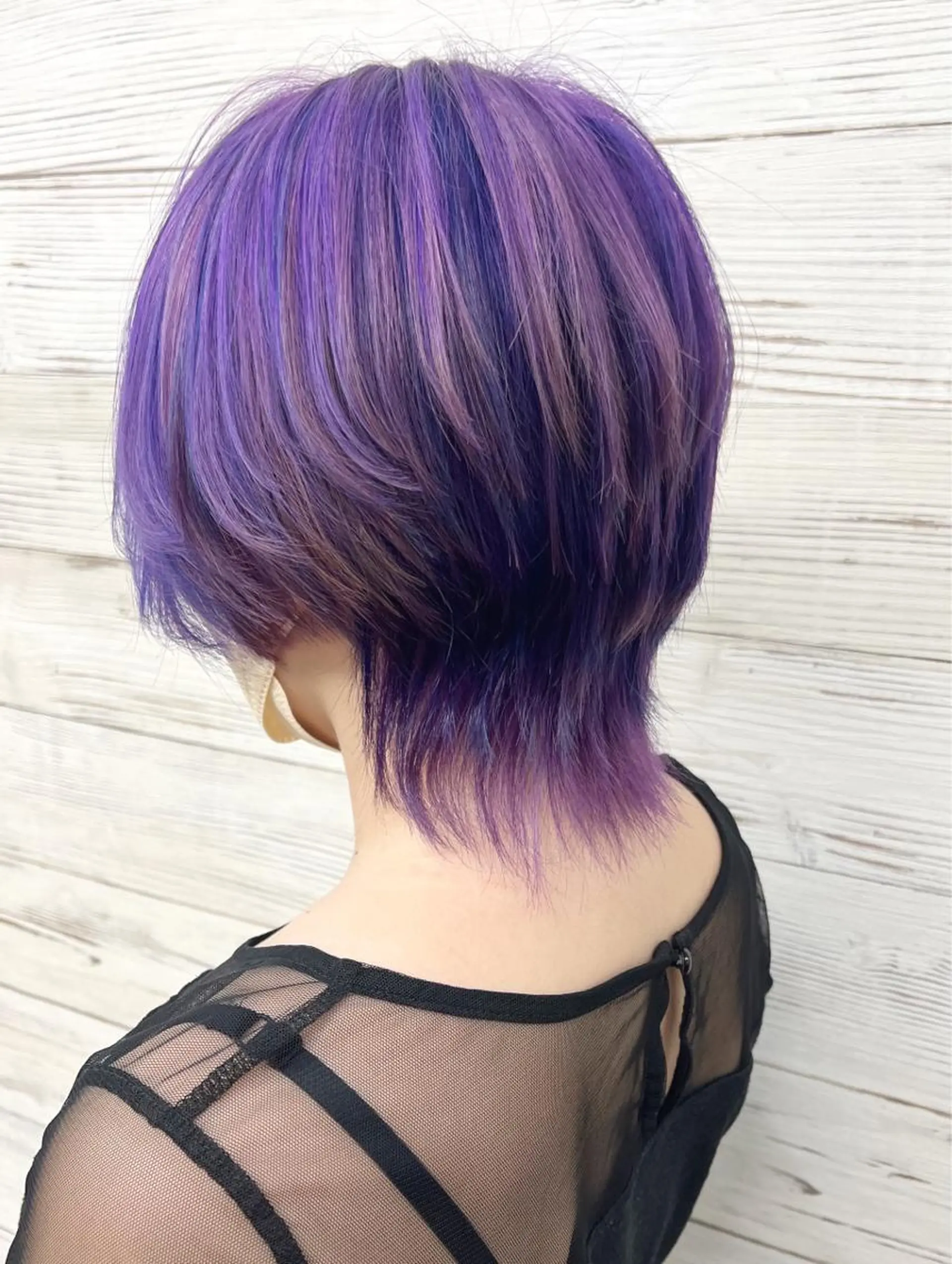 ミディアム カラー ヘアアレンジ ブリーチ ケアブリーチ メッシュ ボブ ウルフカット ヘアカラー トリートメント 枝毛カット＆髪質改善 満足NO.1岡しゃんのヘアスタイル