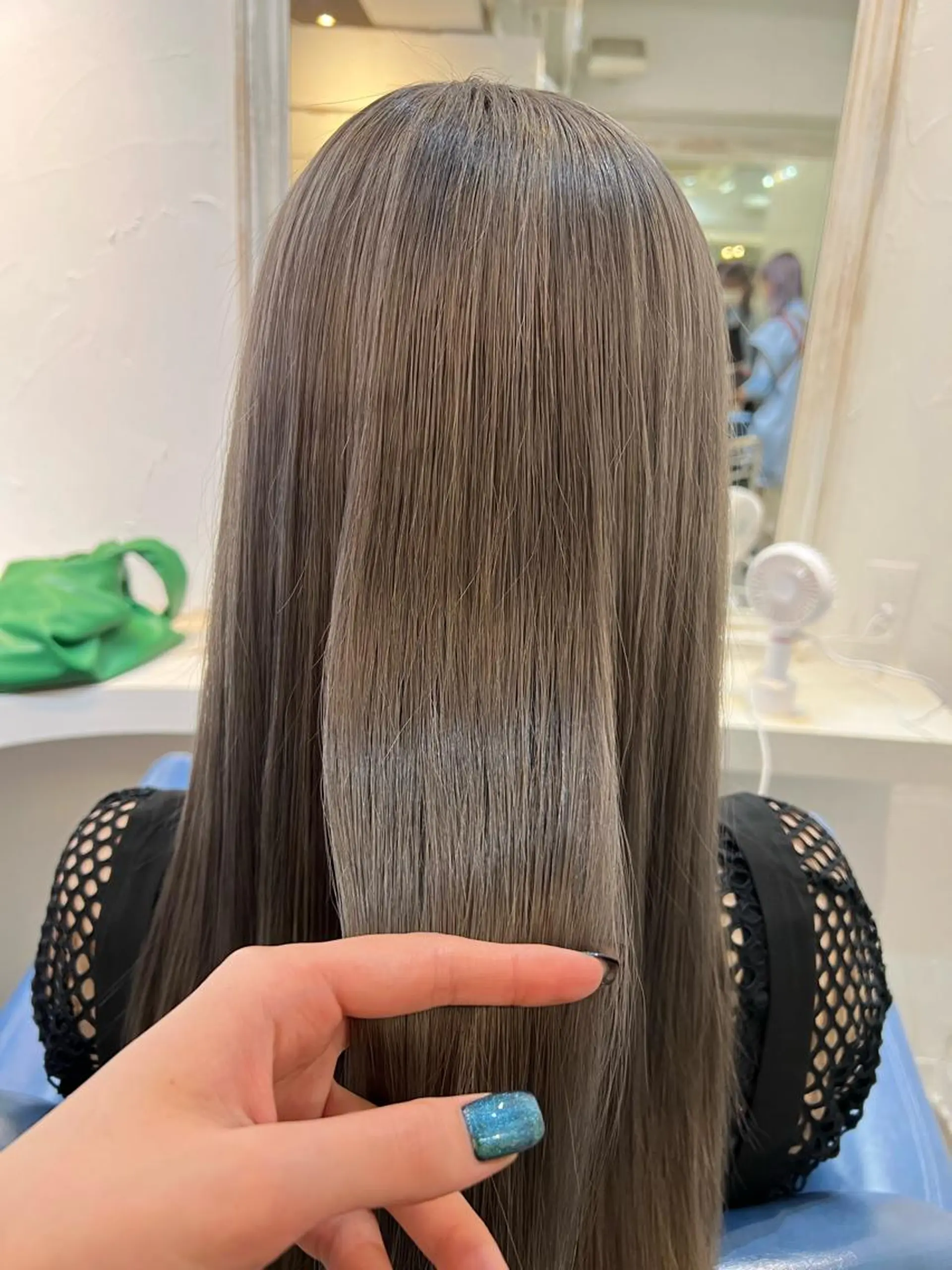 セミロング カラー ヘアカラー uros.所属・メンズパーマ/ エクステ🌞セナのヘアスタイル