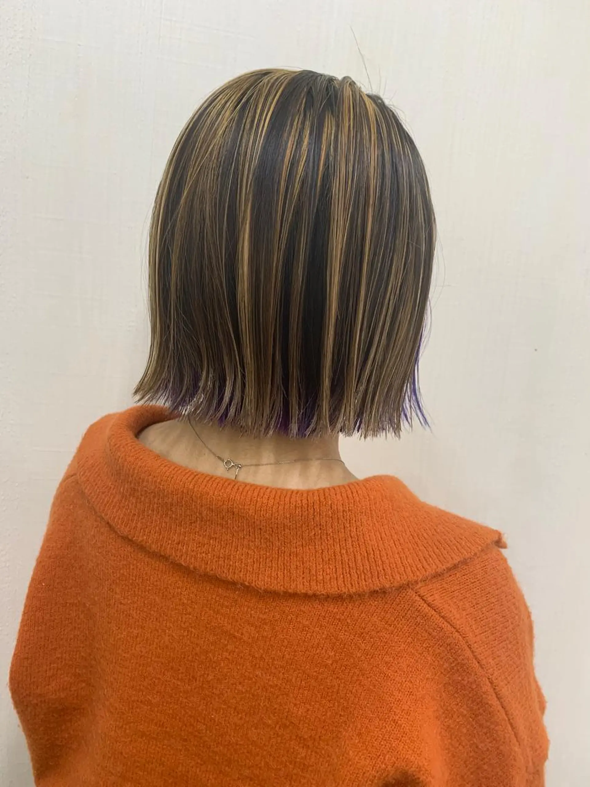 ミディアム カラー ヘアアレンジ ハイライトカラー パープルカラー ハイライト ヘアカラー きむえり/セット/ 髪質改善/カラーのヘアスタイル