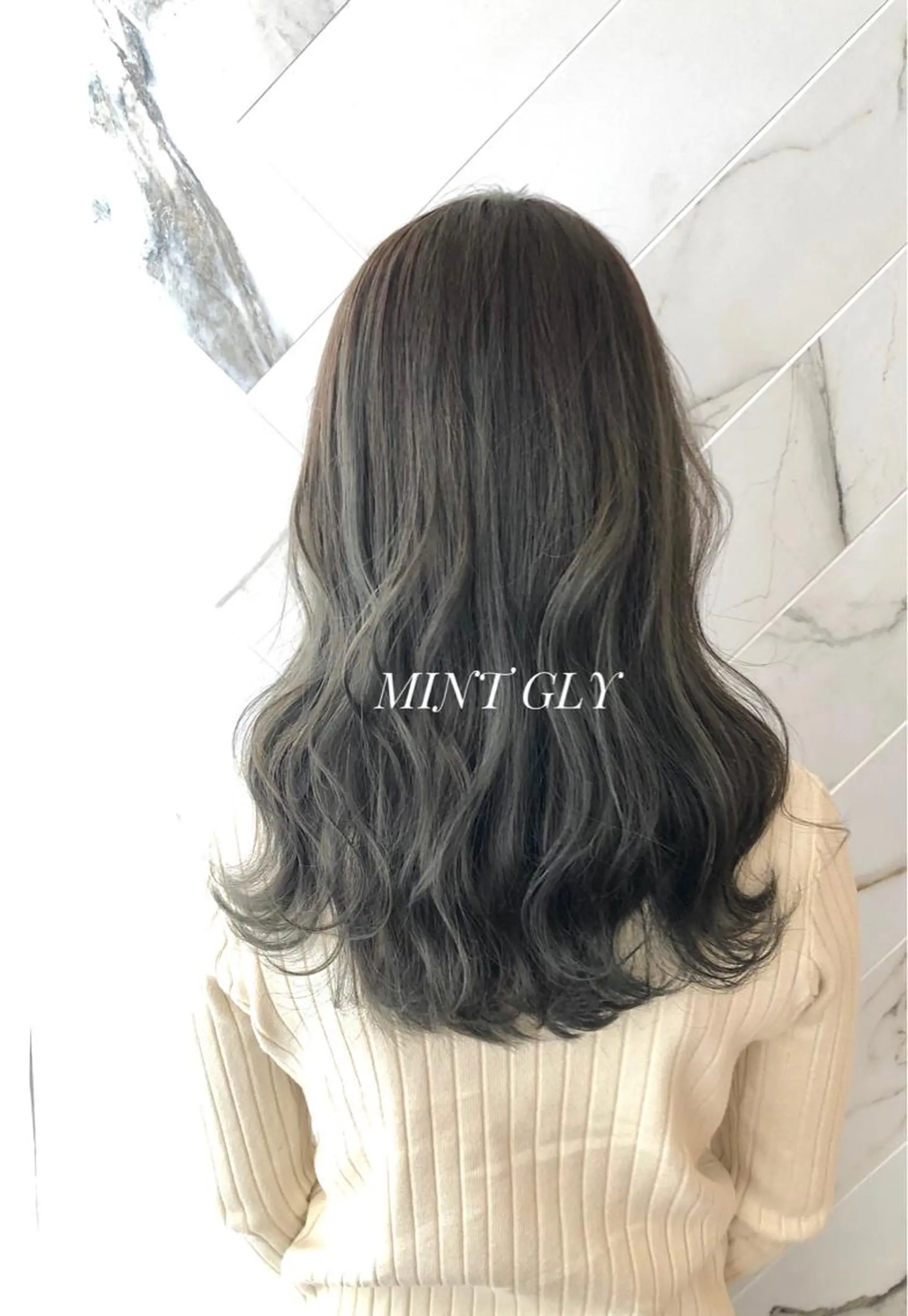 セミロング カラー ヘアアレンジ ポニーテール アッシュ 透明感カラー オレンジ ✨似合うのその先へ✨ 田中延和のヘアスタイル