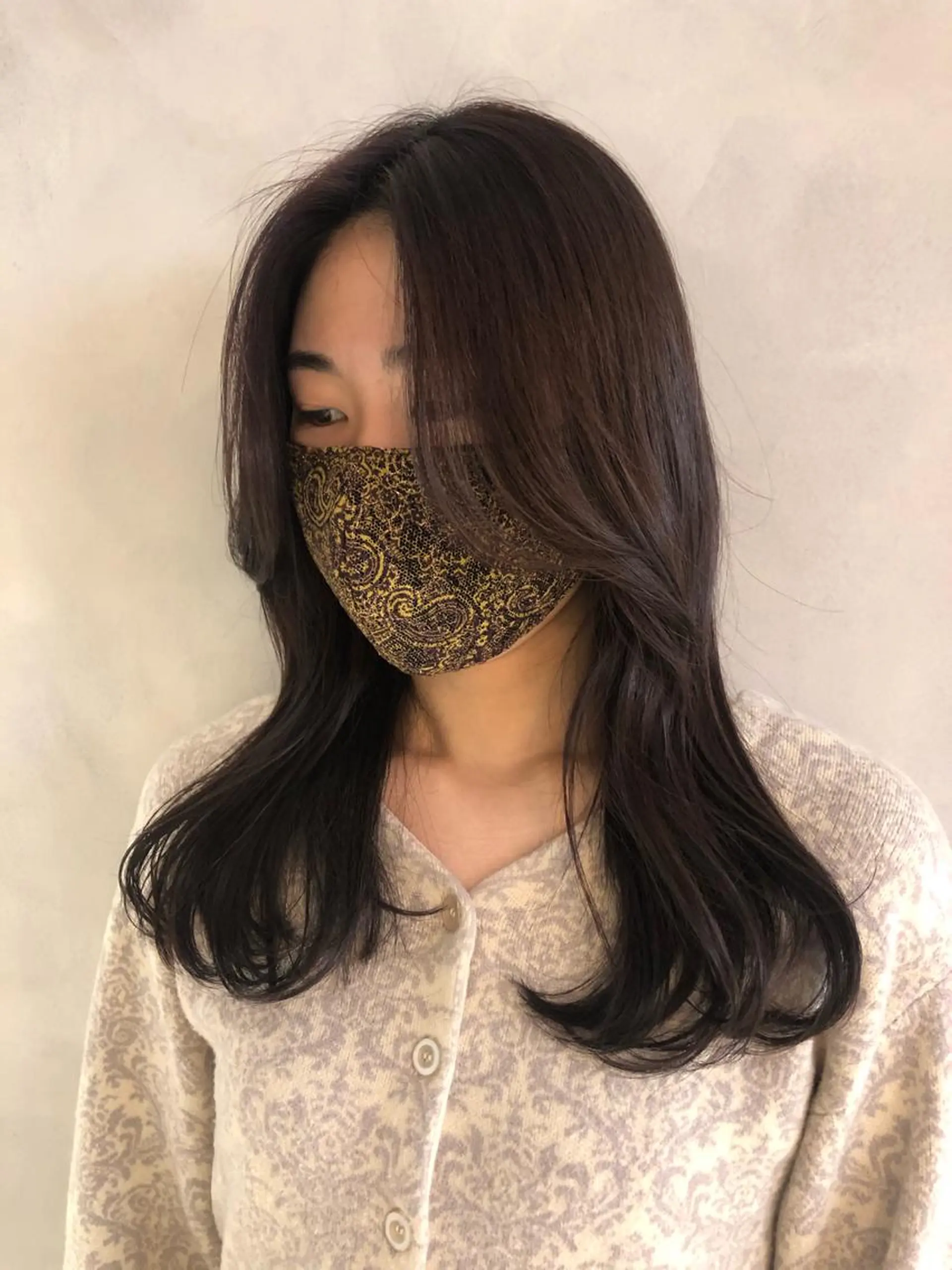 ロング 韓国風ヘア ロング カット ヘアカラー ❤︎︎韓国ヘア❤︎︎ 𝑺𝒉𝒊𝒉𝒐のヘアスタイル