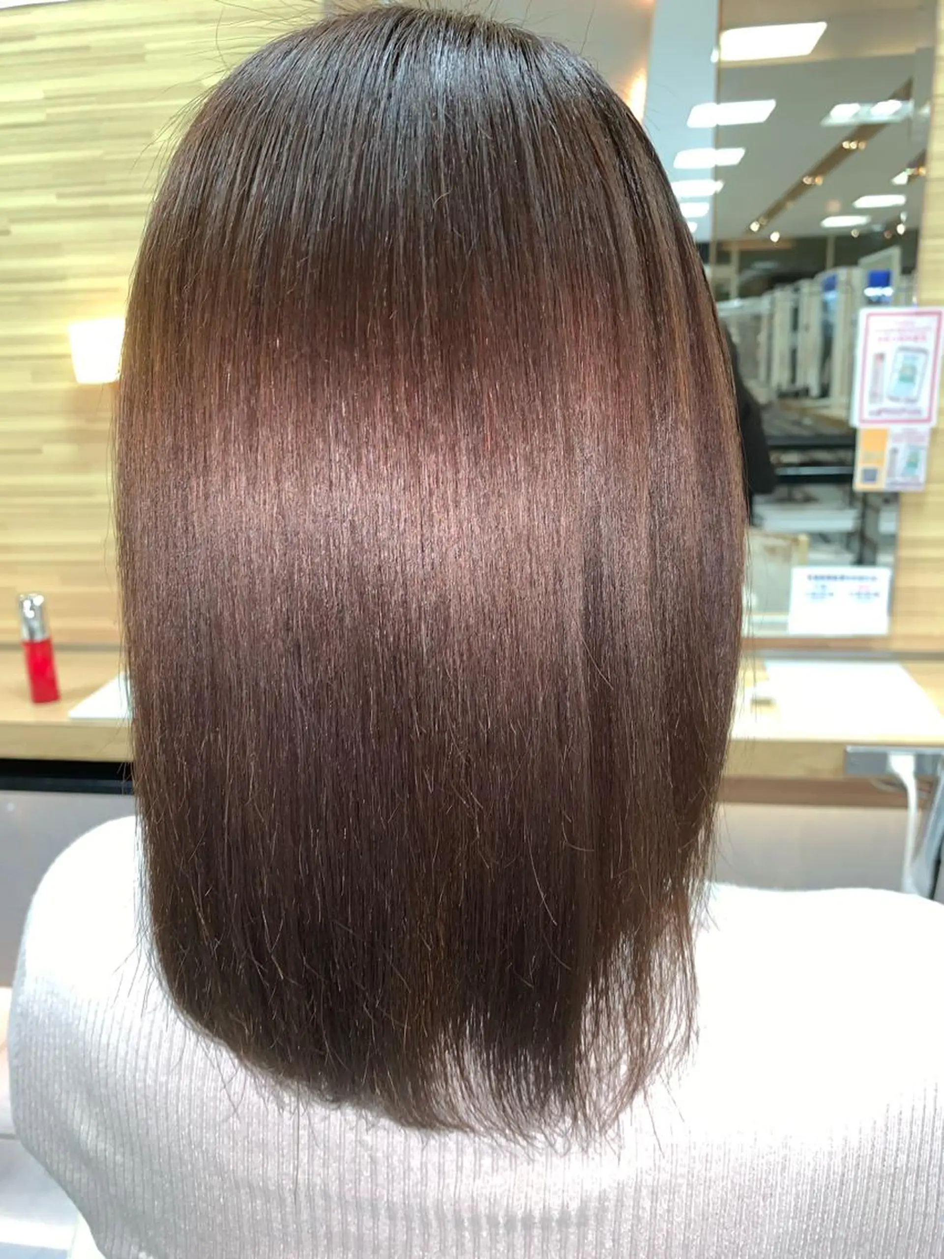 セミロング パーマ 酸性ストレート ストレートパーマ カット 縮毛矯正 トリートメント 髪質改善/縮毛矯正 /ブリーチ矯正/岡部のヘアスタイル