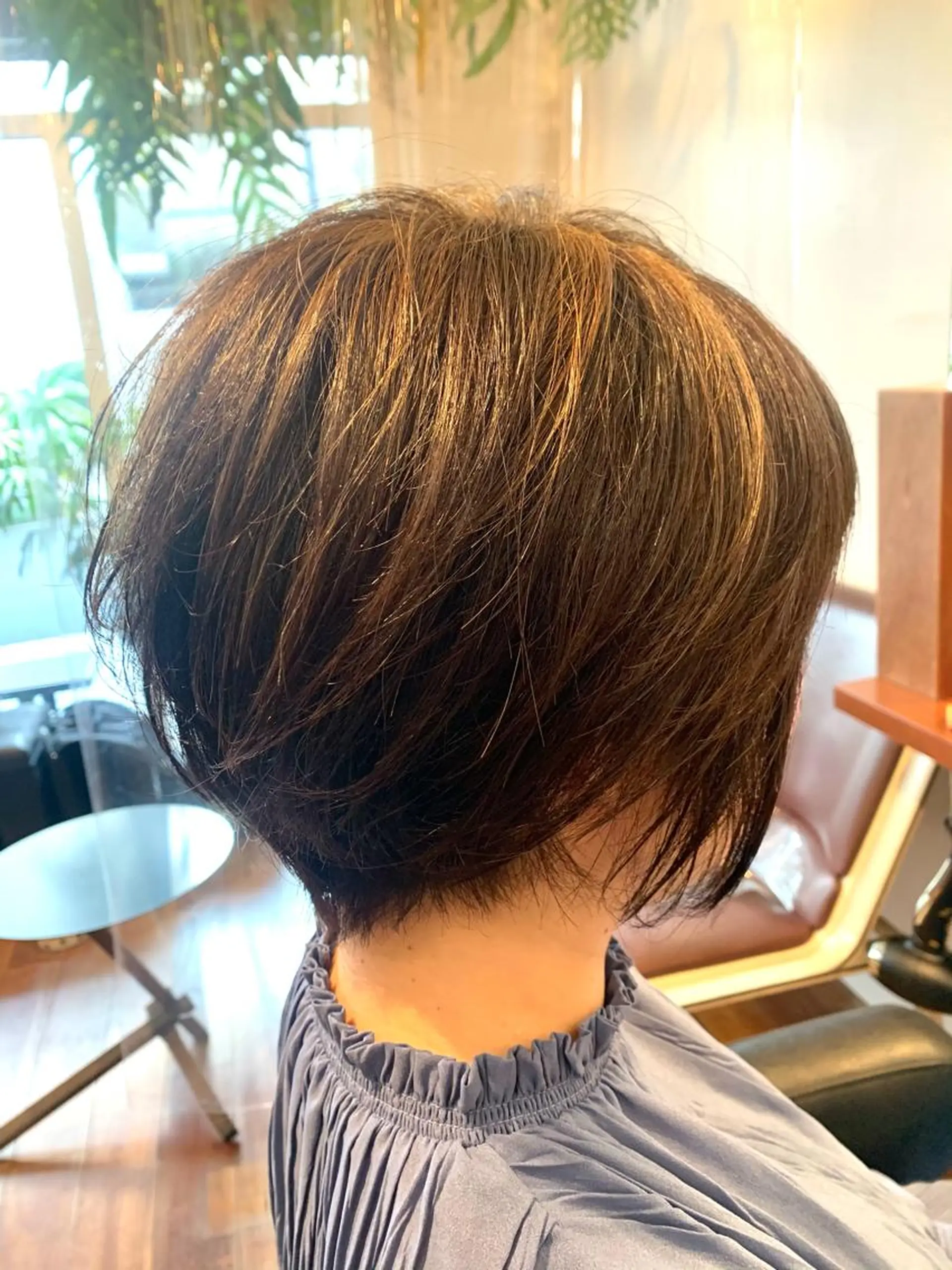 ショート カラー DOG MANIA PiNCH所属・エイジング縮毛矯正 犬同伴可マルイチのヘアスタイル