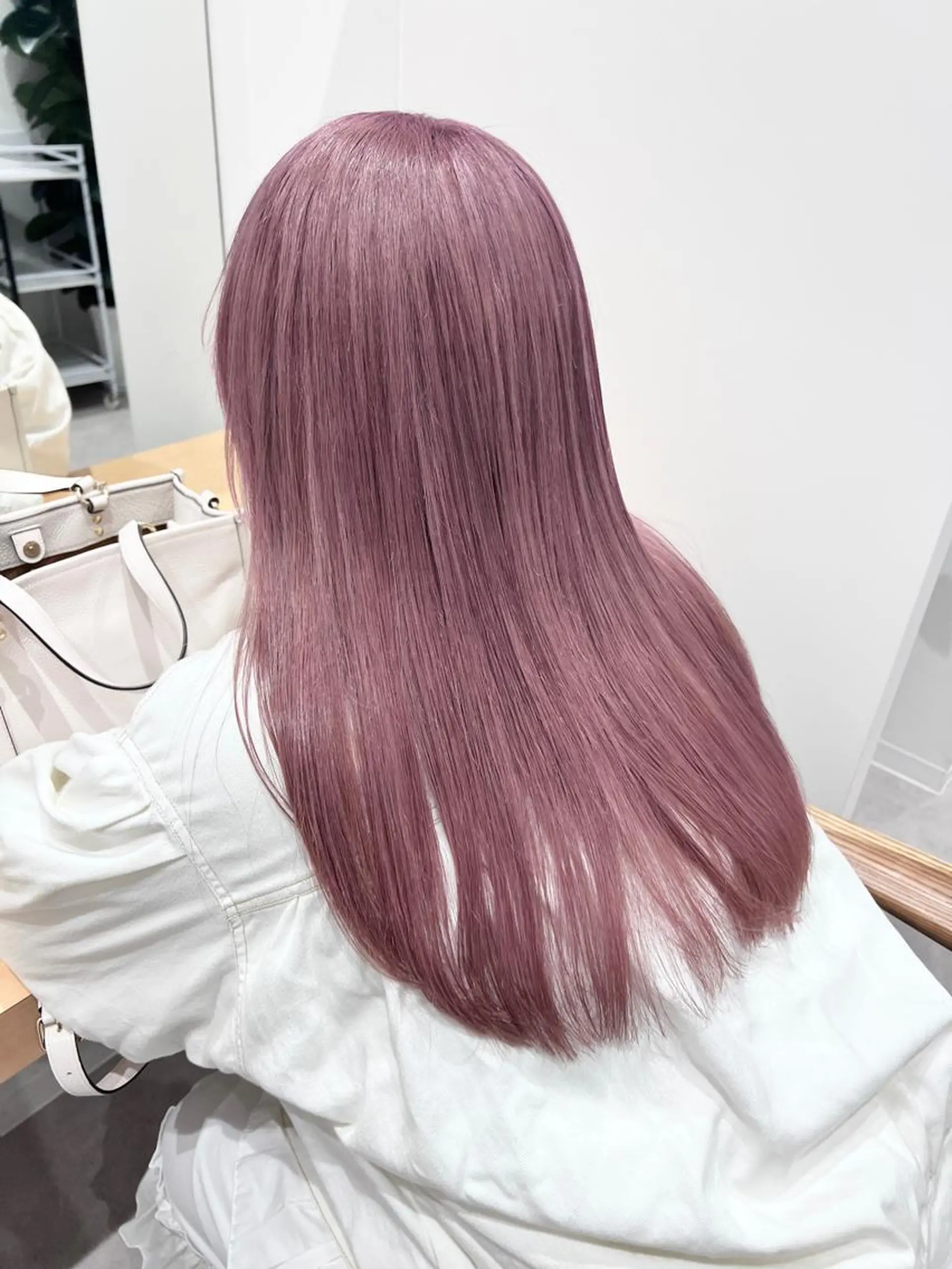 ロング カラー カット ヘアカラー トリートメント ally hairsalon所属・Emi .のヘアスタイル
