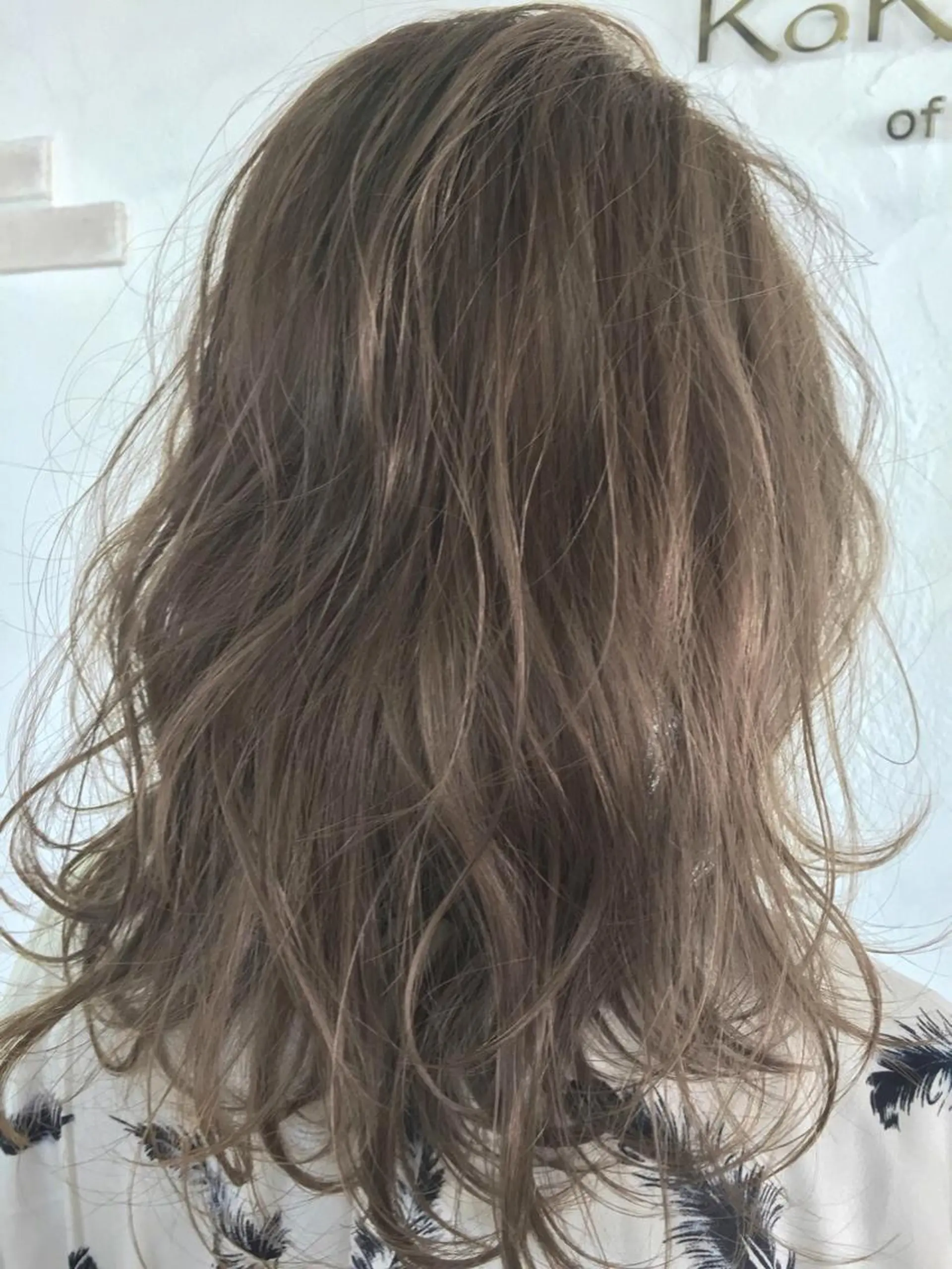 ミディアム カラー ヘアアレンジ グレージュ ハイライトカラー ハイライト ハットリ /北習志野のヘアスタイル