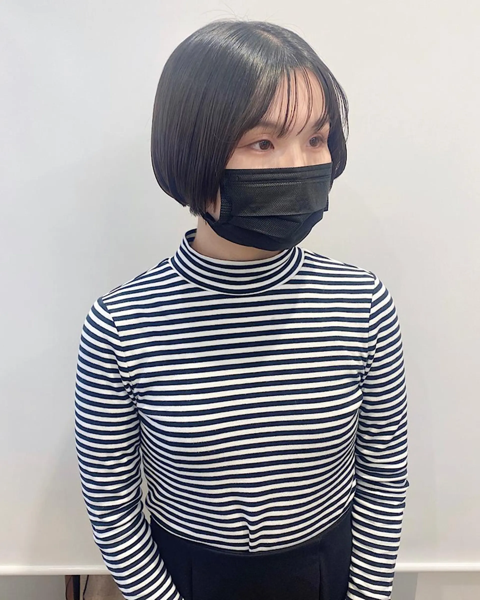 ミディアム ボブ カット 石山 /切りっぱなしボブのヘアスタイル