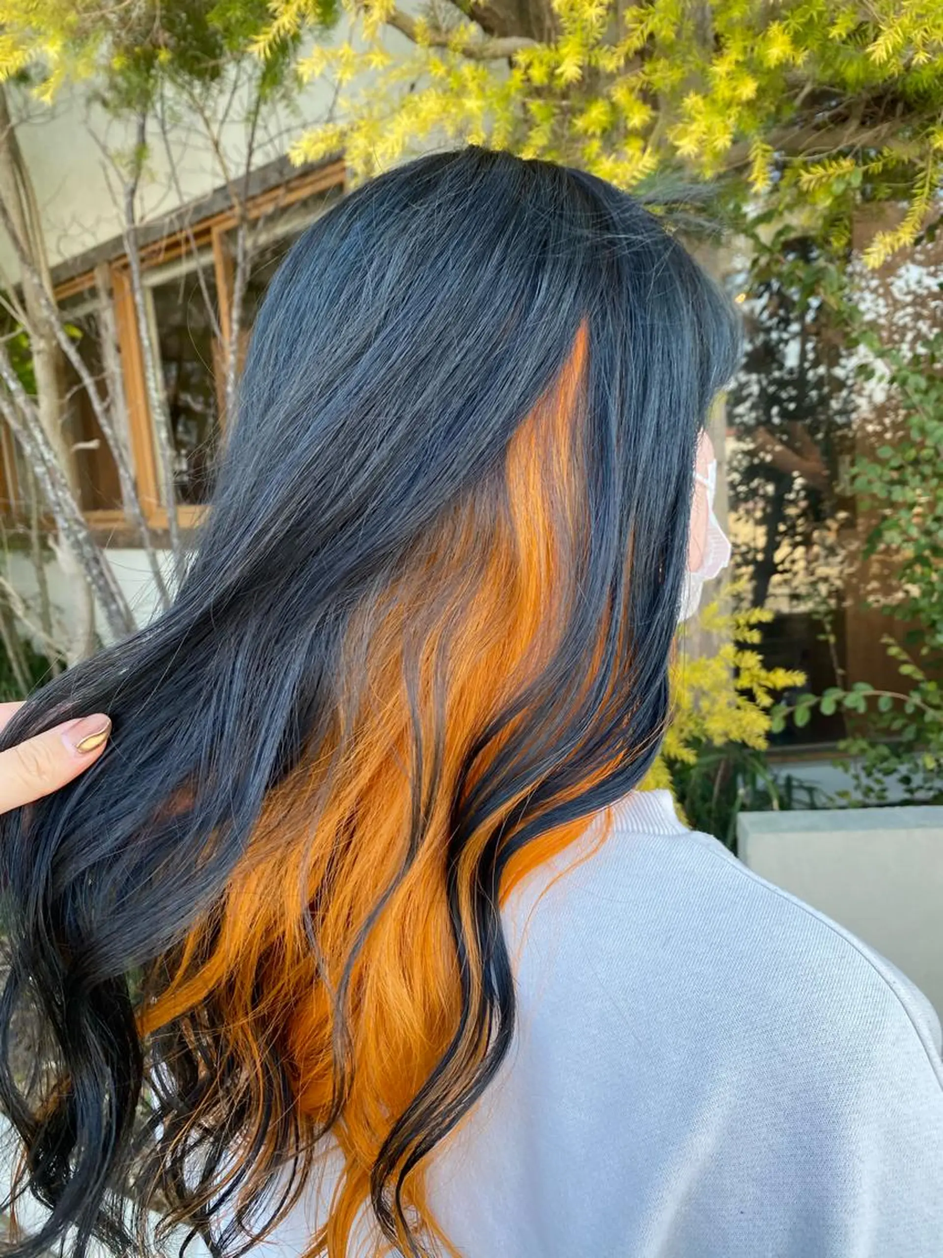 セミロング カラー 小畑 杏実のヘアスタイル