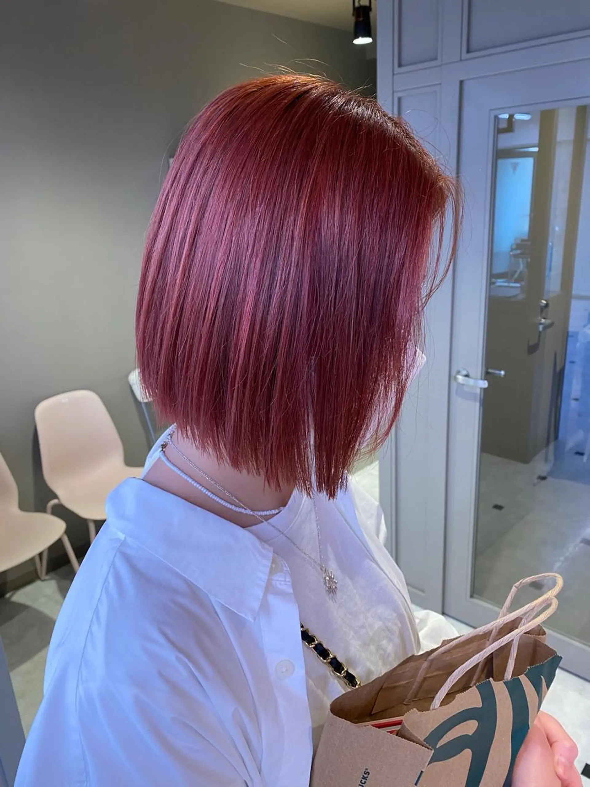 セミロング カラー ヘアカラー トリートメント ケアブリーチ 韓国レイヤーKYONのヘアスタイル
