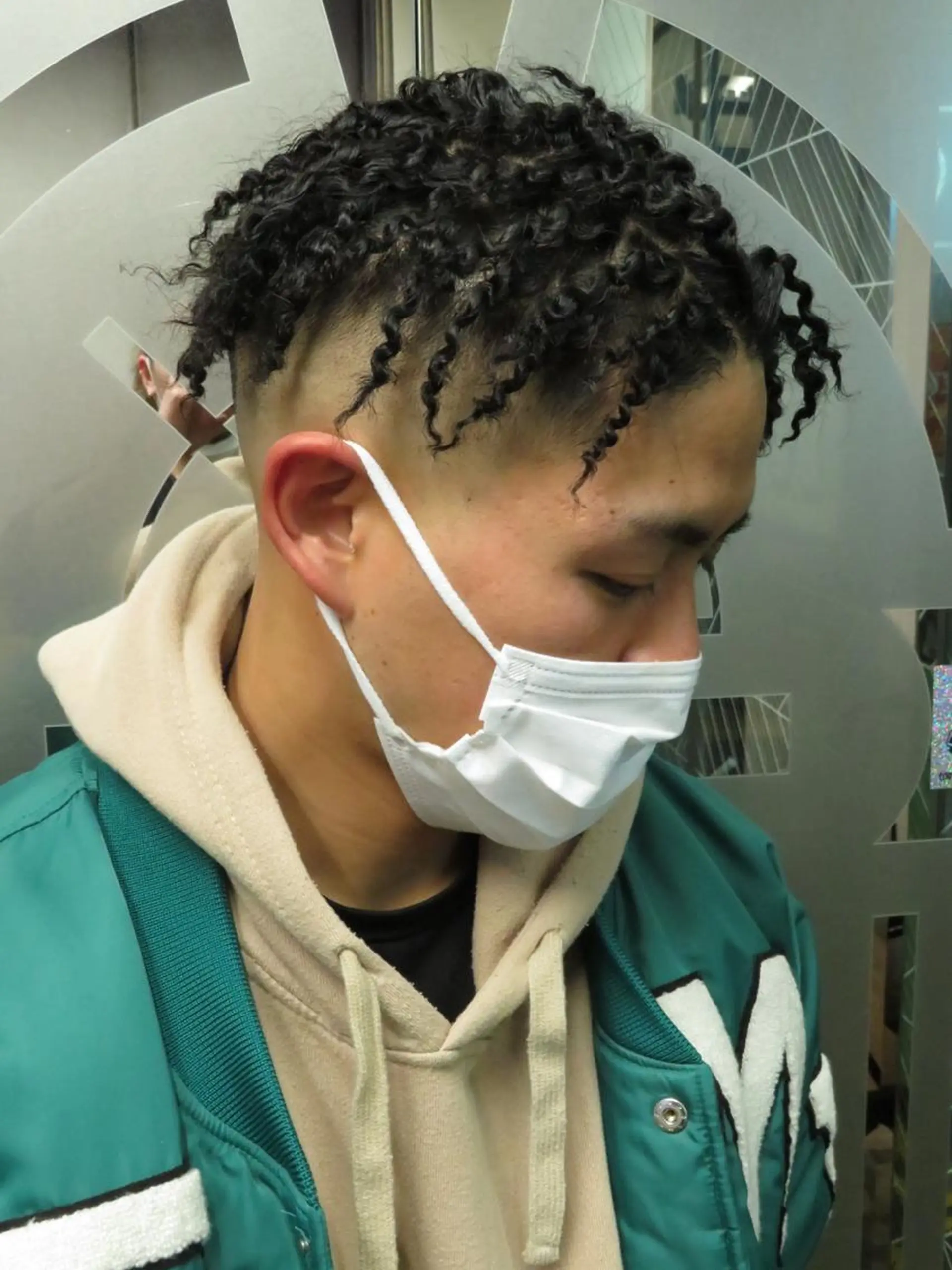 パーマ メンズ Le'a所属・渋谷/フェード/ 國分 翔のヘアスタイル