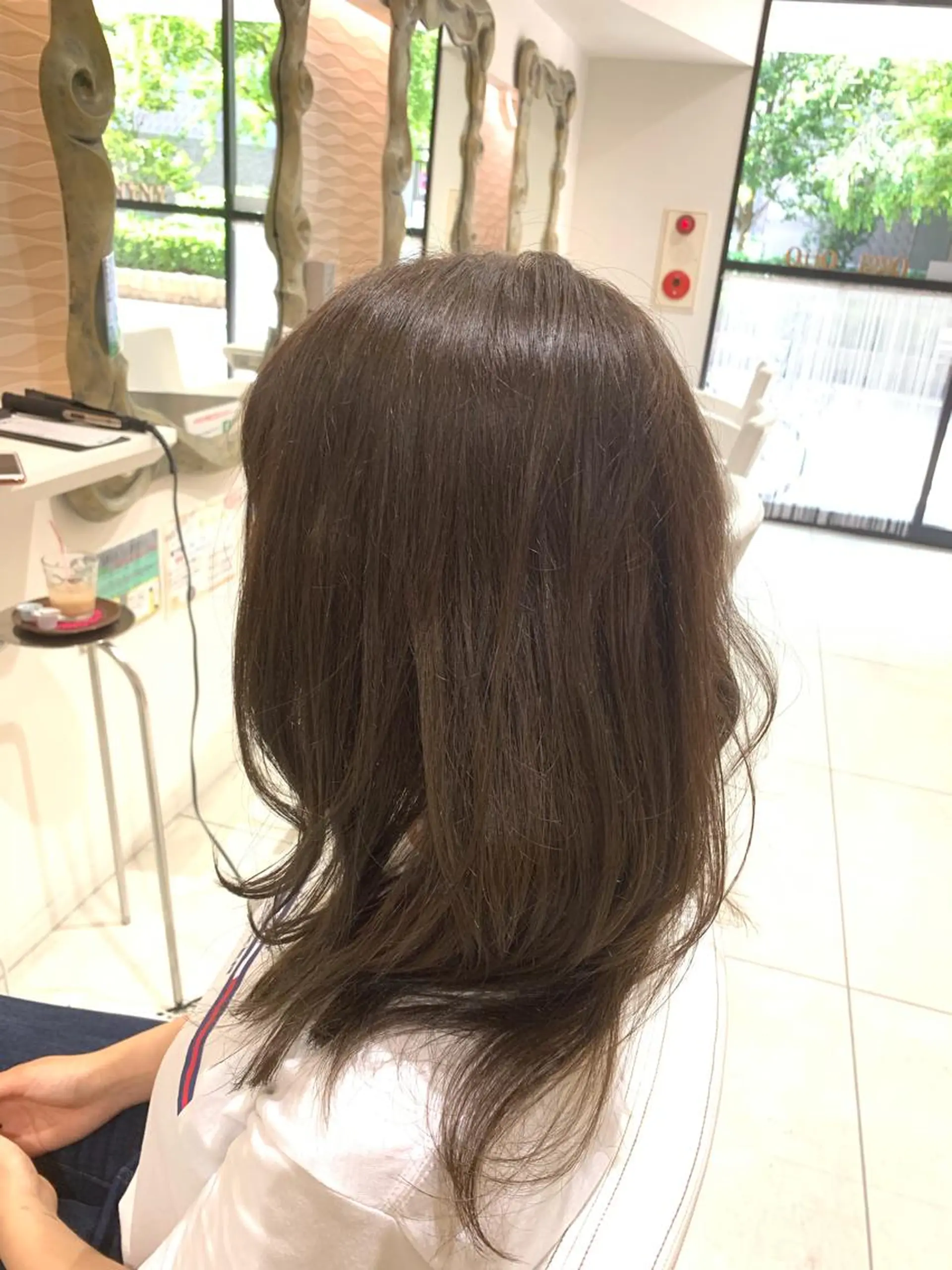 セミロング カラー ヘアカラー トリートメント 松吉 純平のヘアスタイル