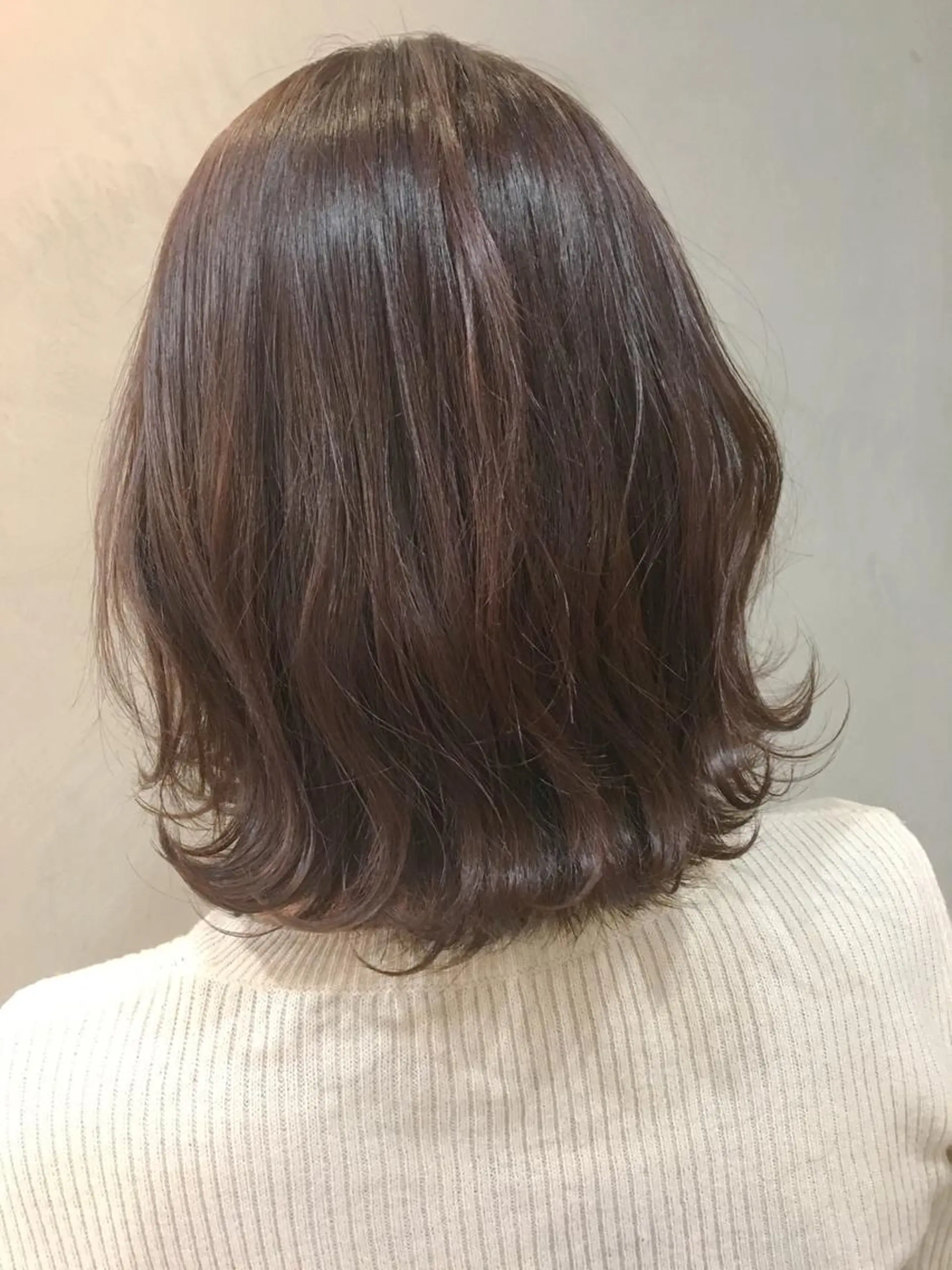 ミディアム カラー 🩷🍭中津・梅田 エリア🍬💜のヘアスタイル