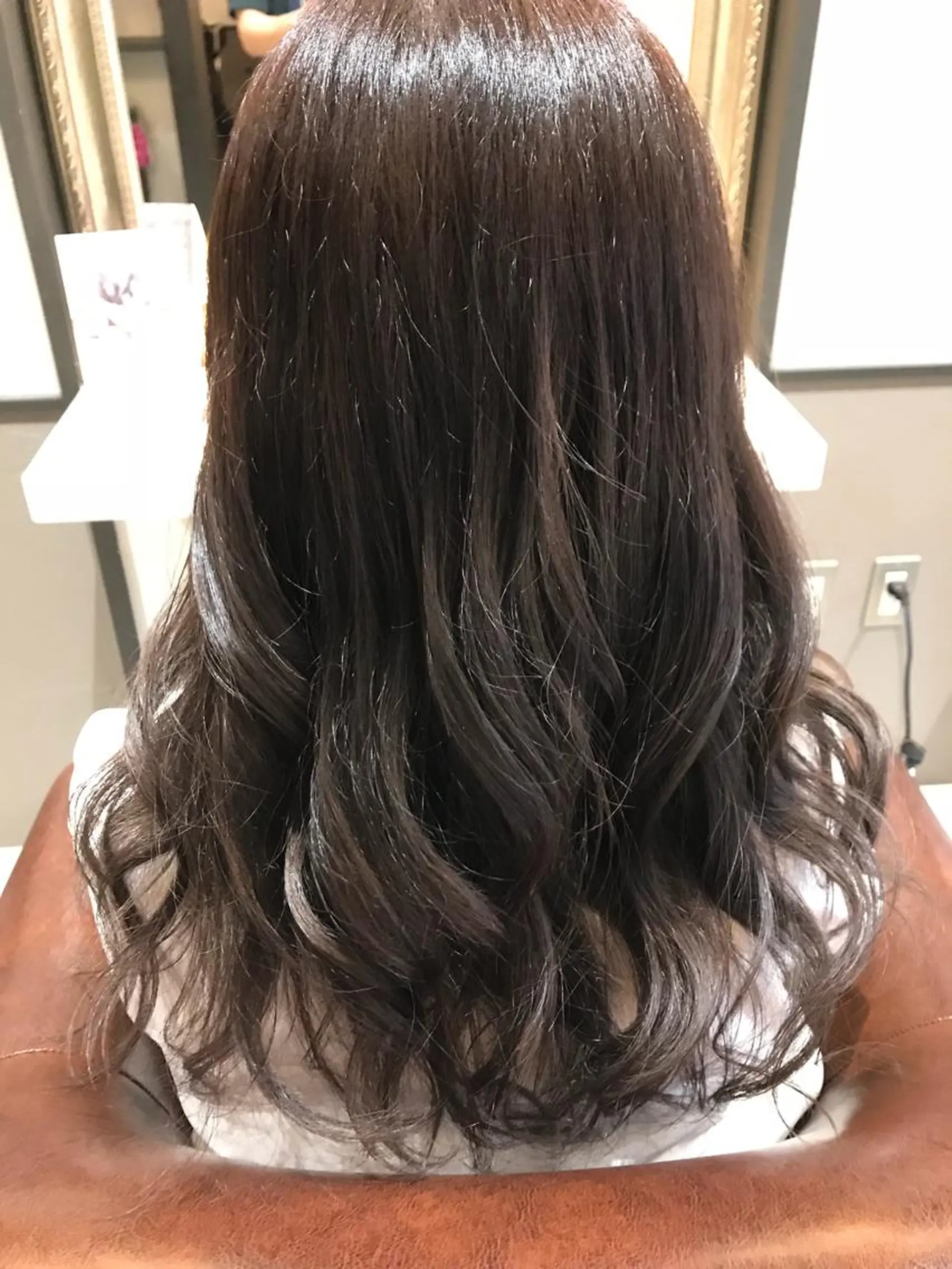 ロング カラー ヘアカラー トリートメント Avery NEWYORK所属・Avery SHINのヘアスタイル