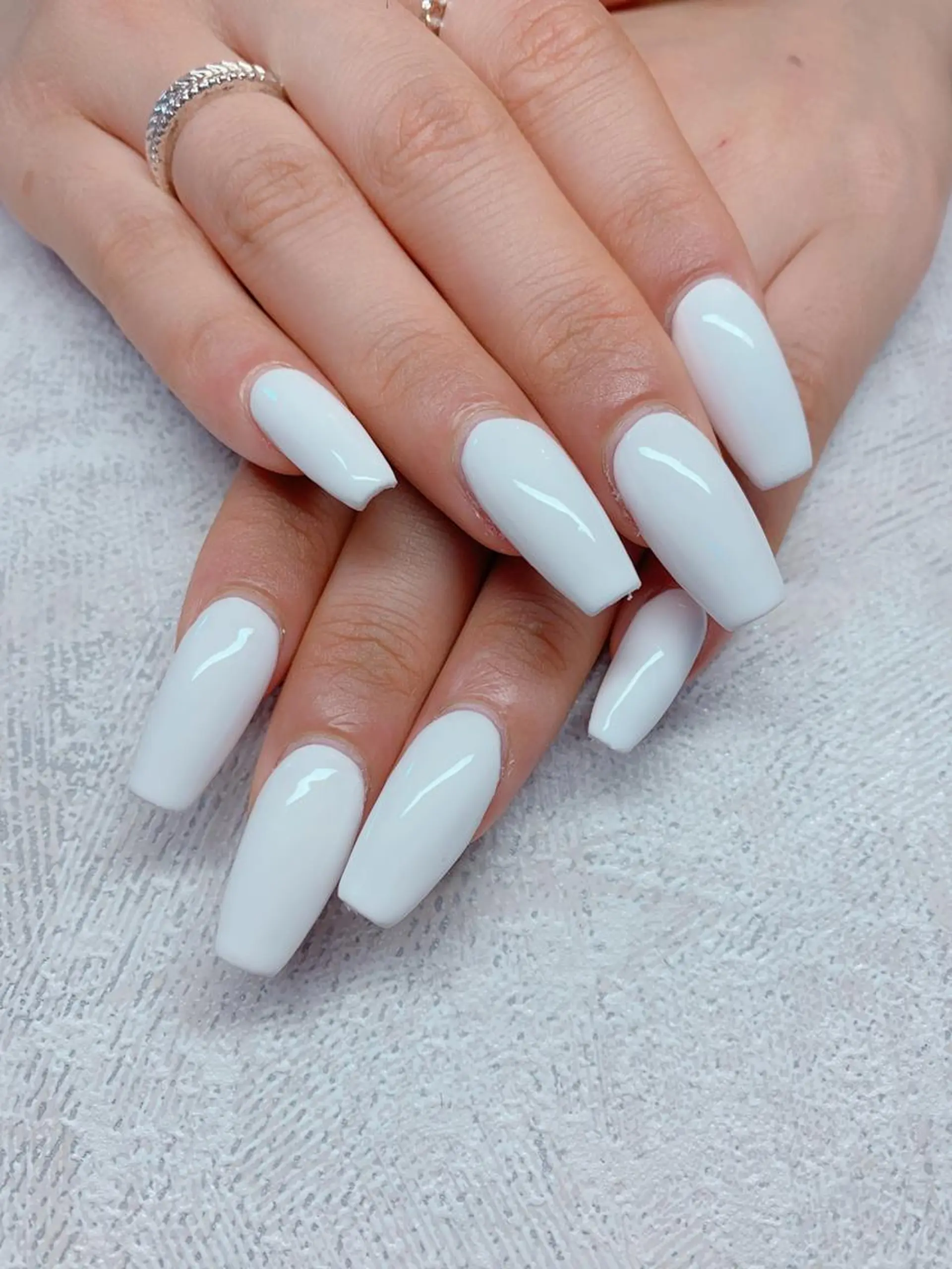 ネイル ハンドネイル Nill .のネイルデザイン