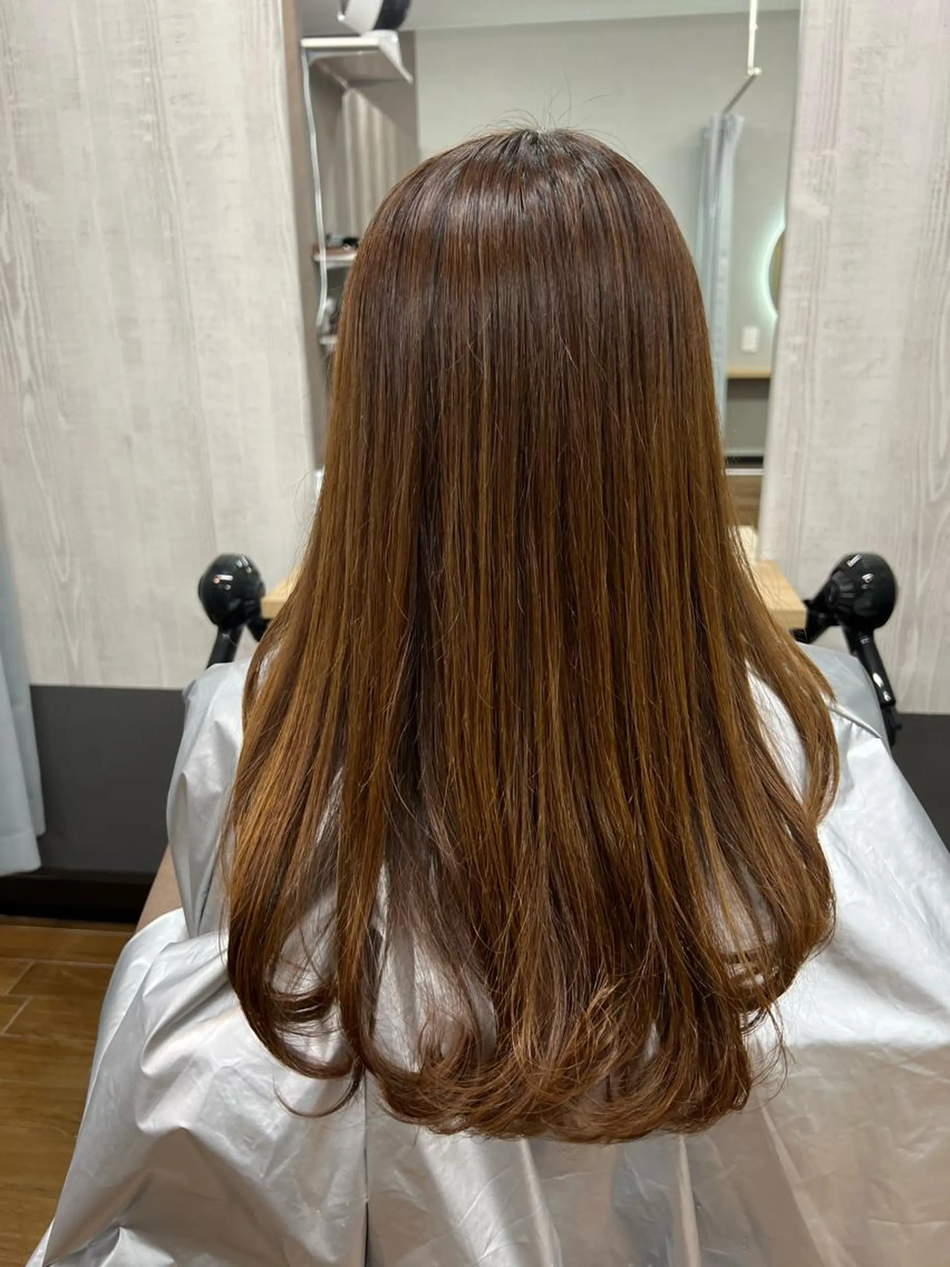 セミロング TELA HAIR 幕張本郷所属・TELA HAIR 幕張本郷店 千尋のヘアスタイル