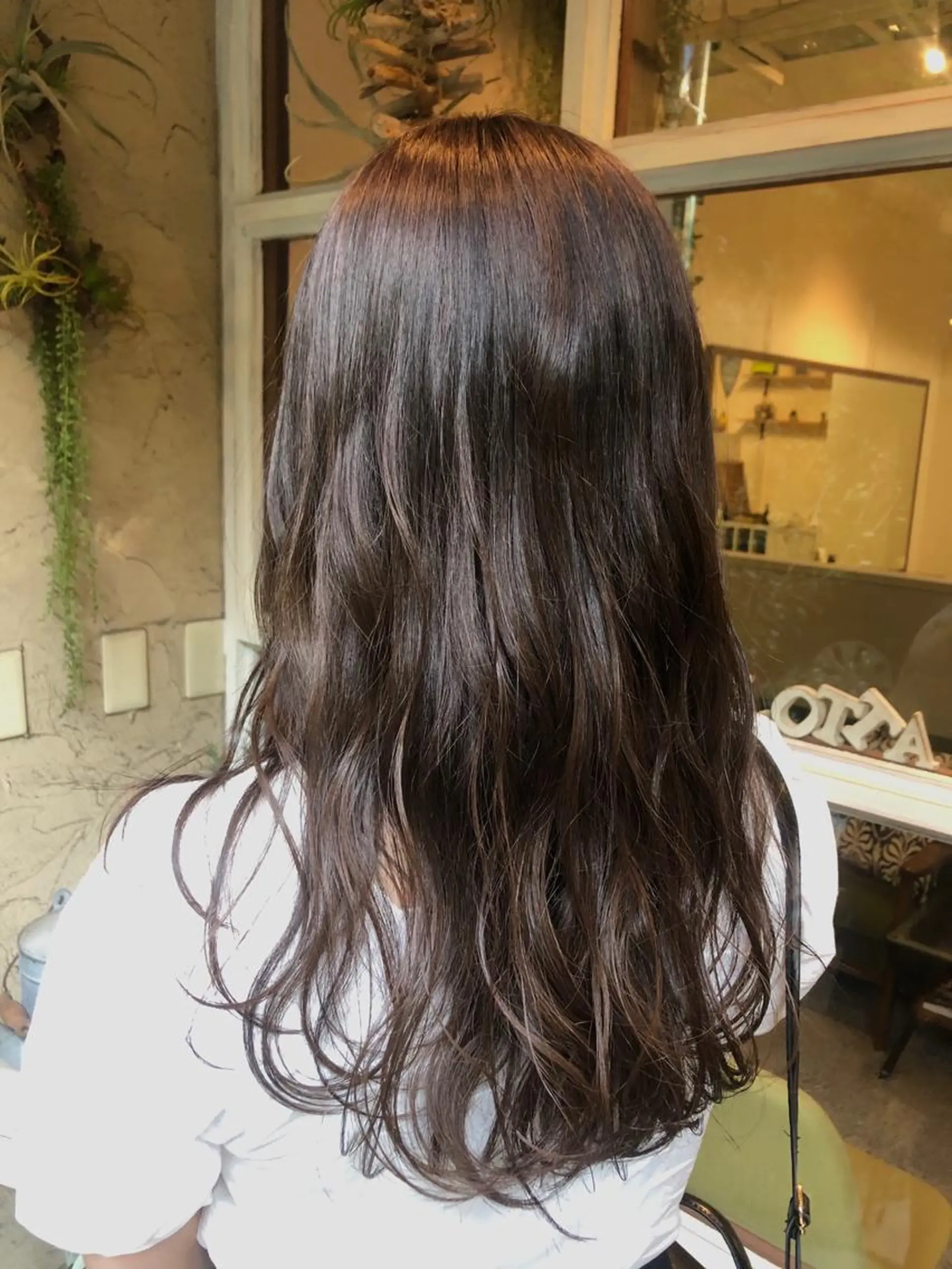 ロング ヘアカラー トリートメント ニイムラ ミキのヘアスタイル