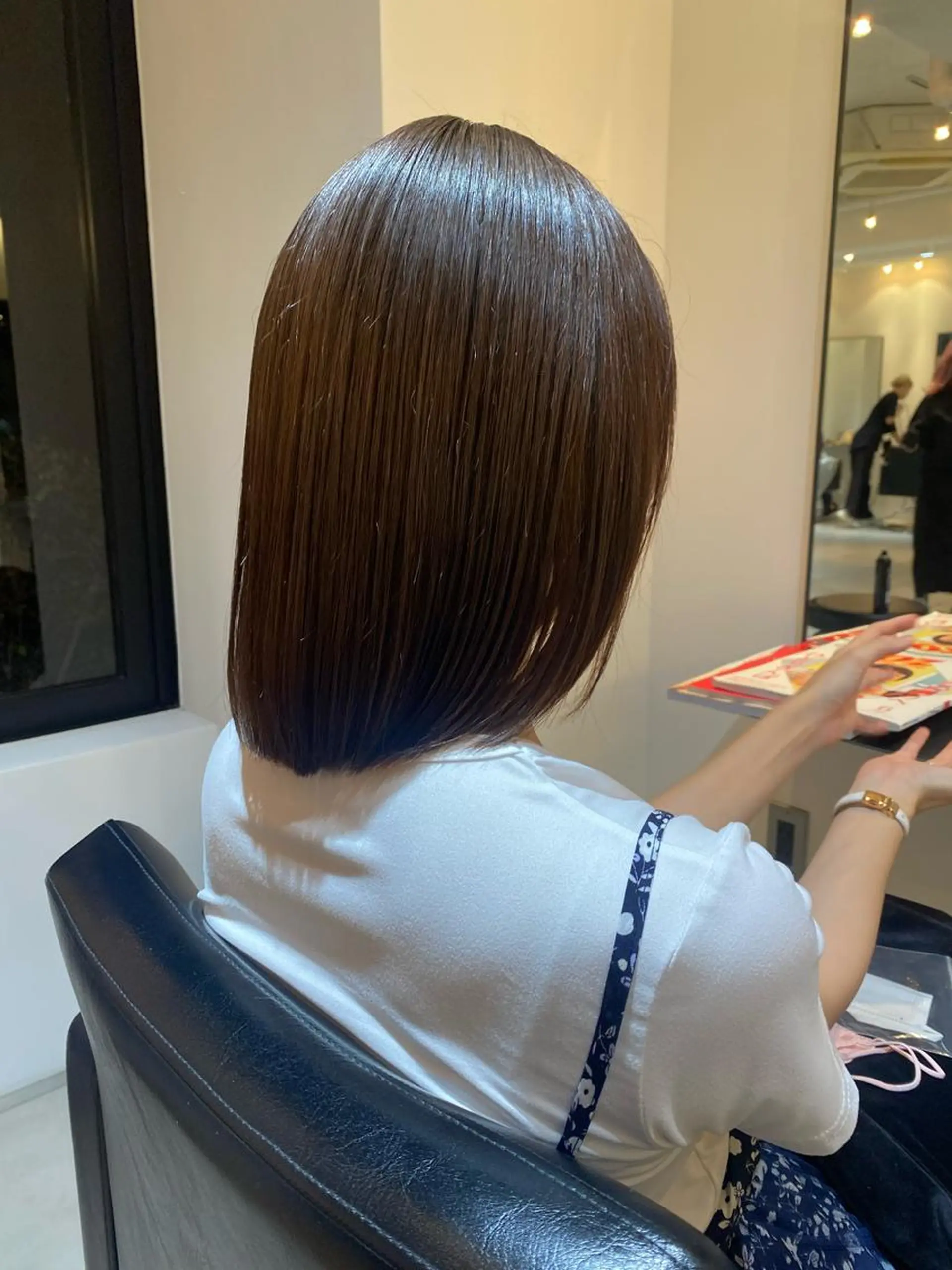 ミディアム 縮毛矯正 Tomoka🐶🌟 似合わせカット✂︎のヘアスタイル