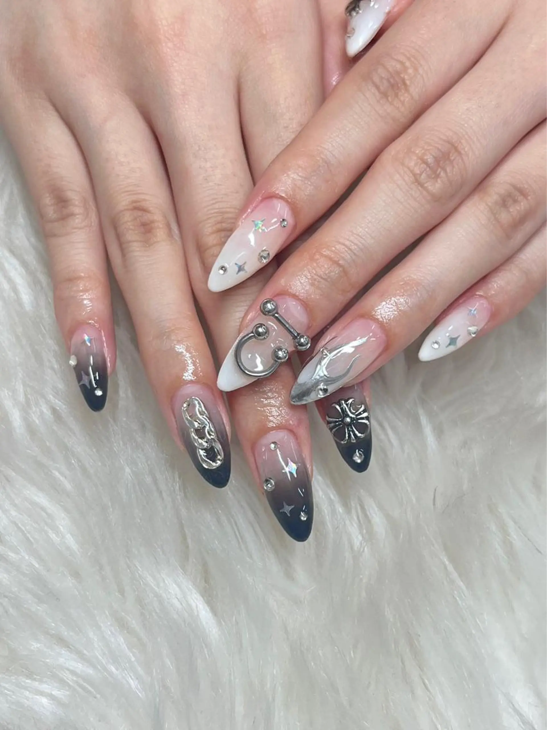 ネイル スカルプネイル NAILSGOGO shibuyaのネイルデザイン