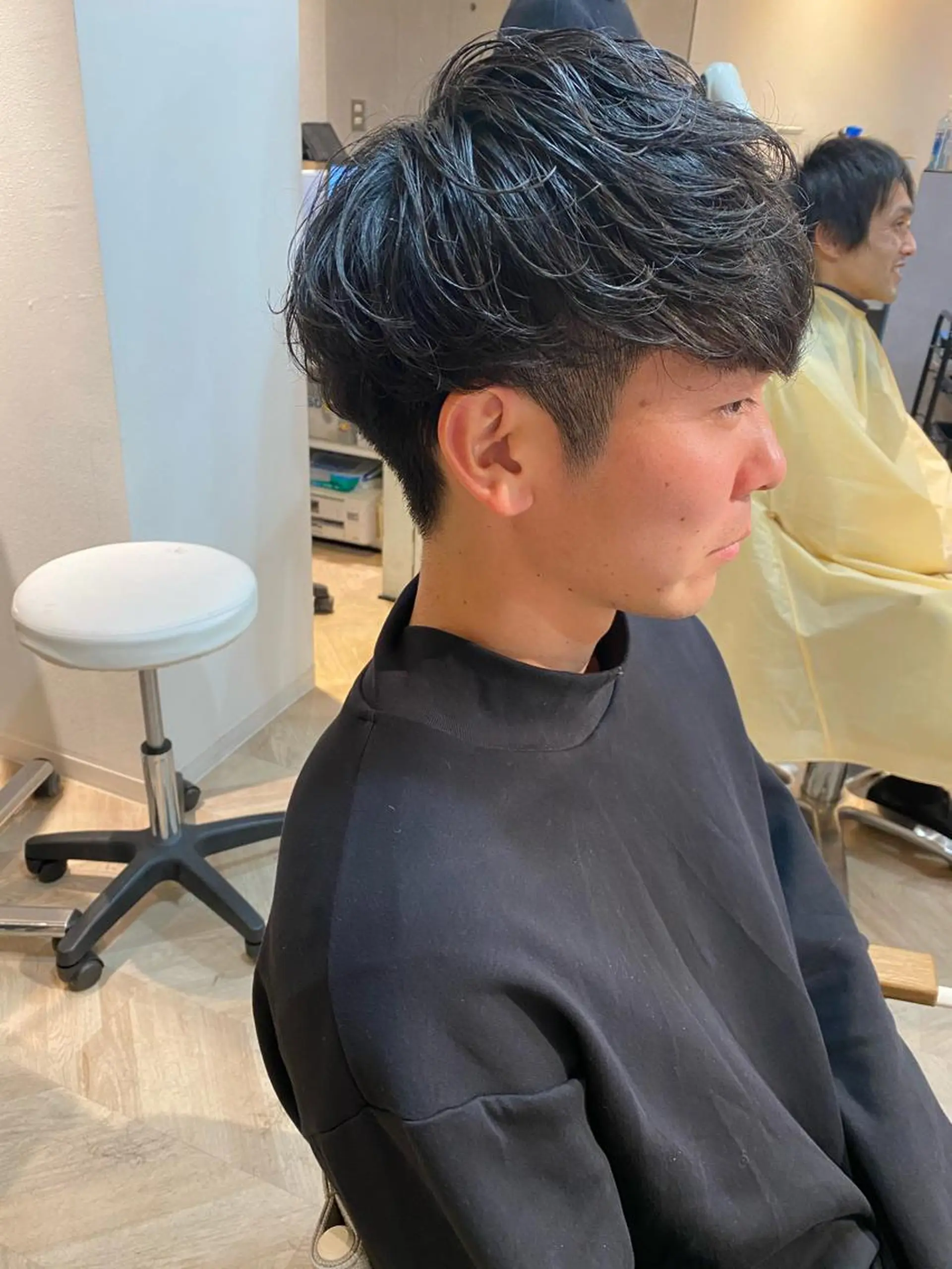 メンズ カット パーマ 西山 恵太郎のヘアスタイル