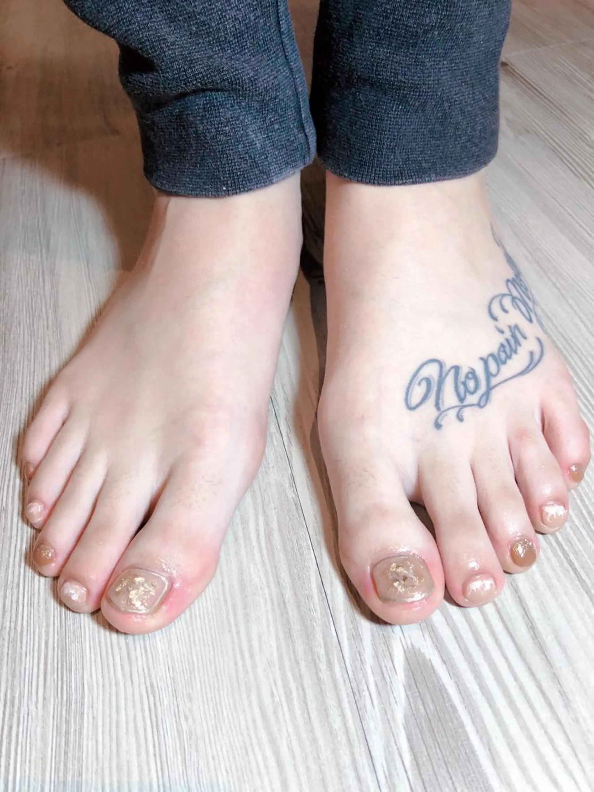 ネイル iiloo aromaworksのネイルデザイン