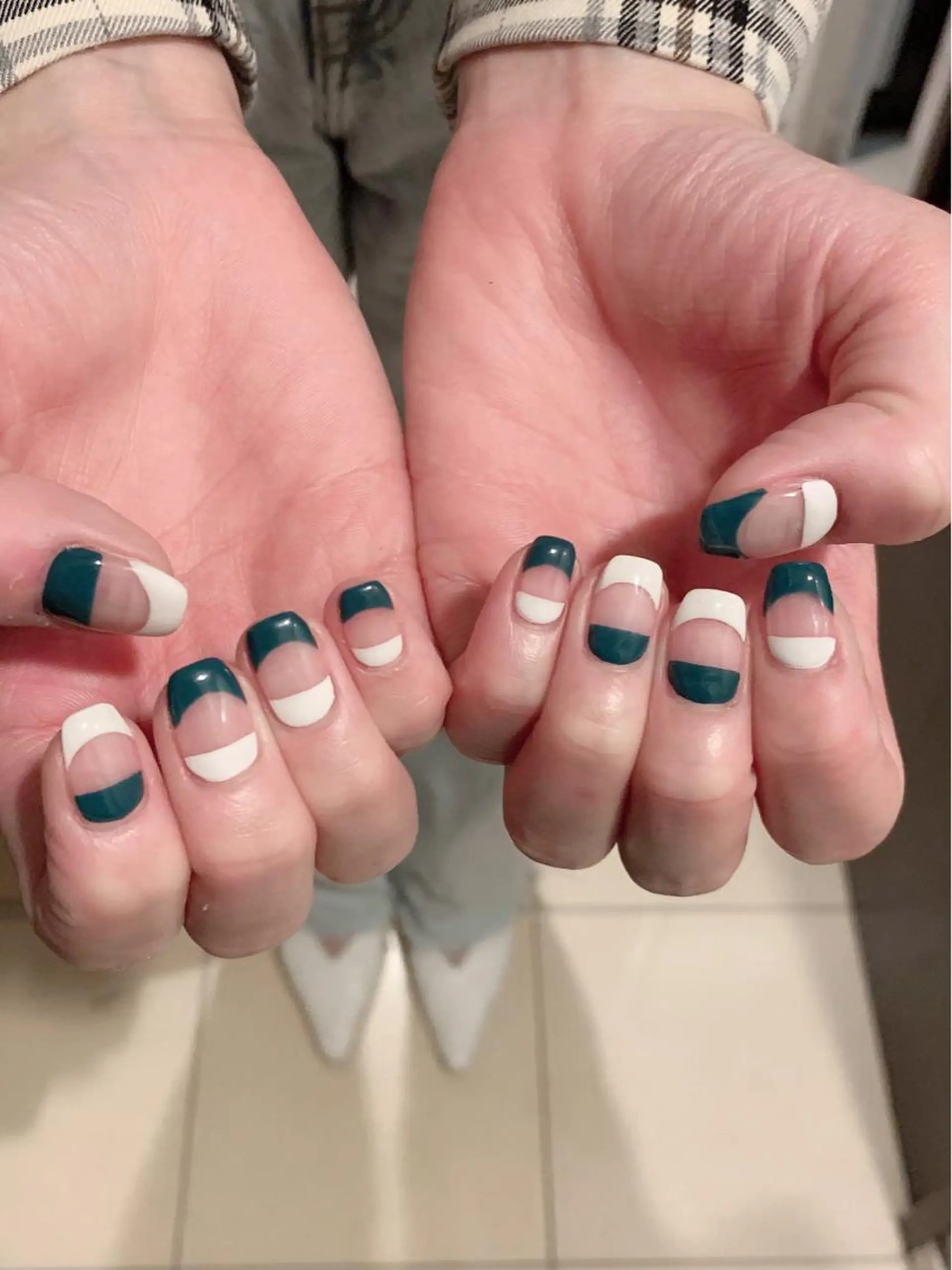 ネイル ネイリスト EMIのネイルデザイン