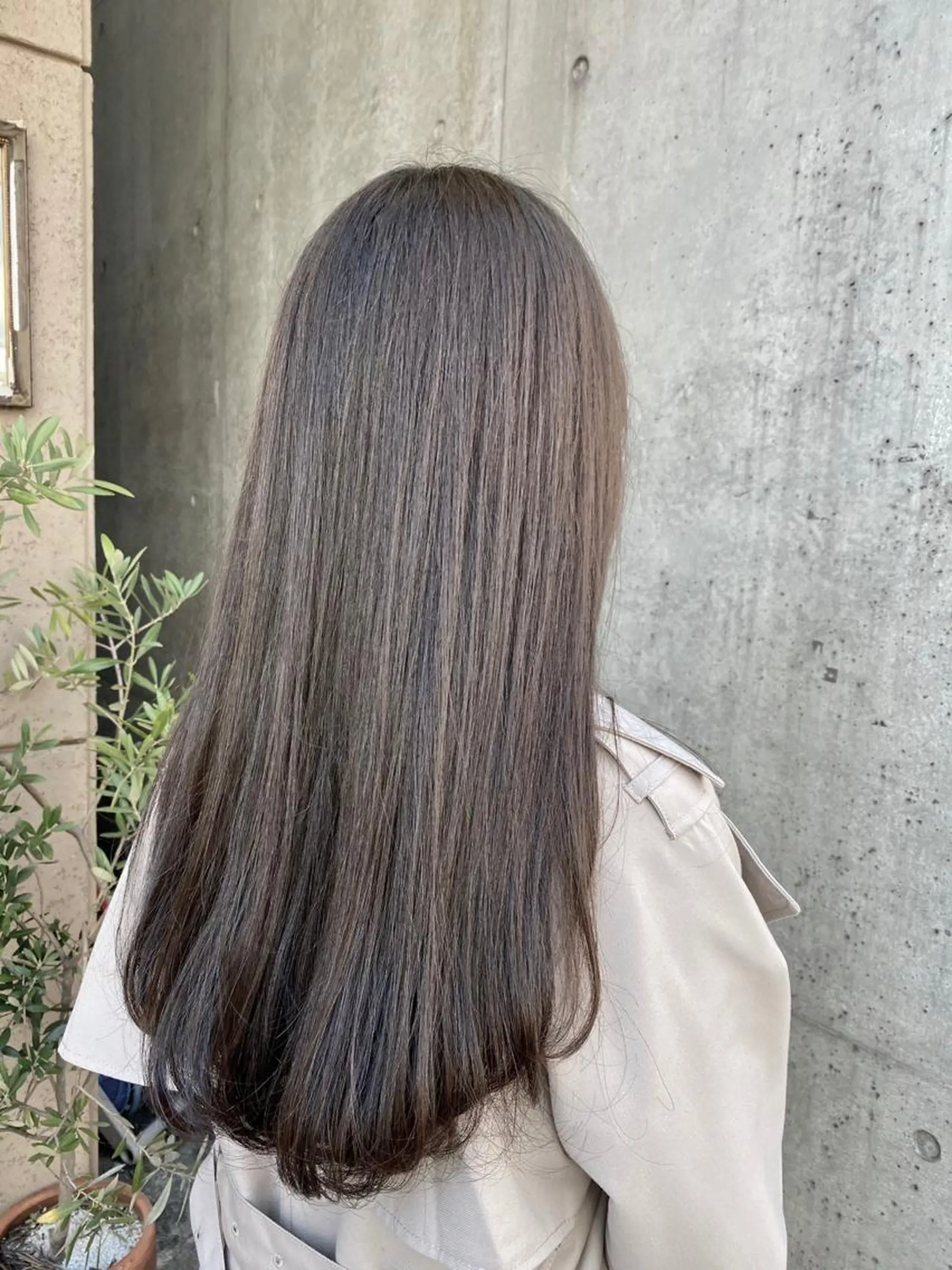 ロング カラー ヘアカラー トリートメント KEN KENのヘアスタイル