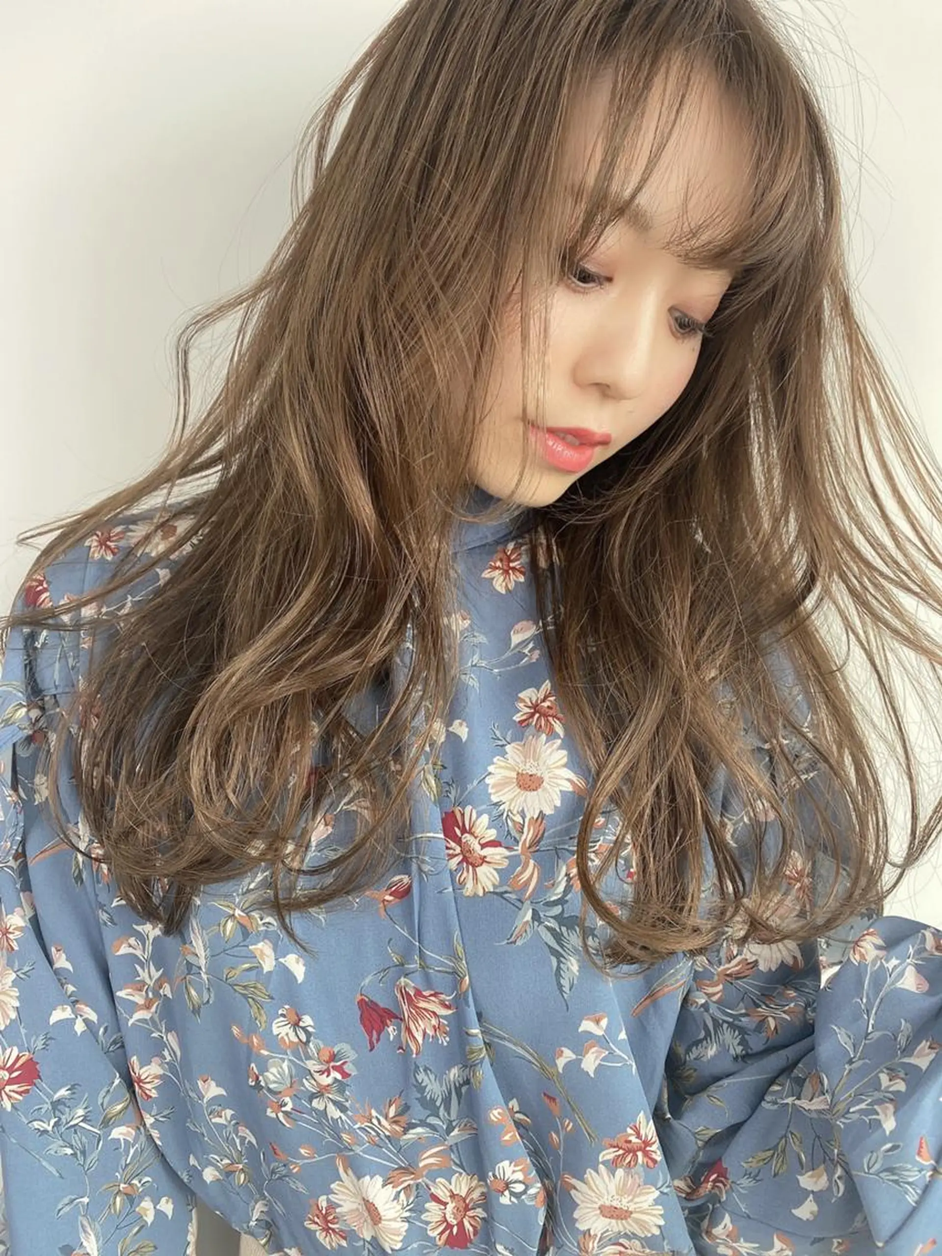ロング レイヤーカット ロング ルービック 奈良のヘアスタイル
