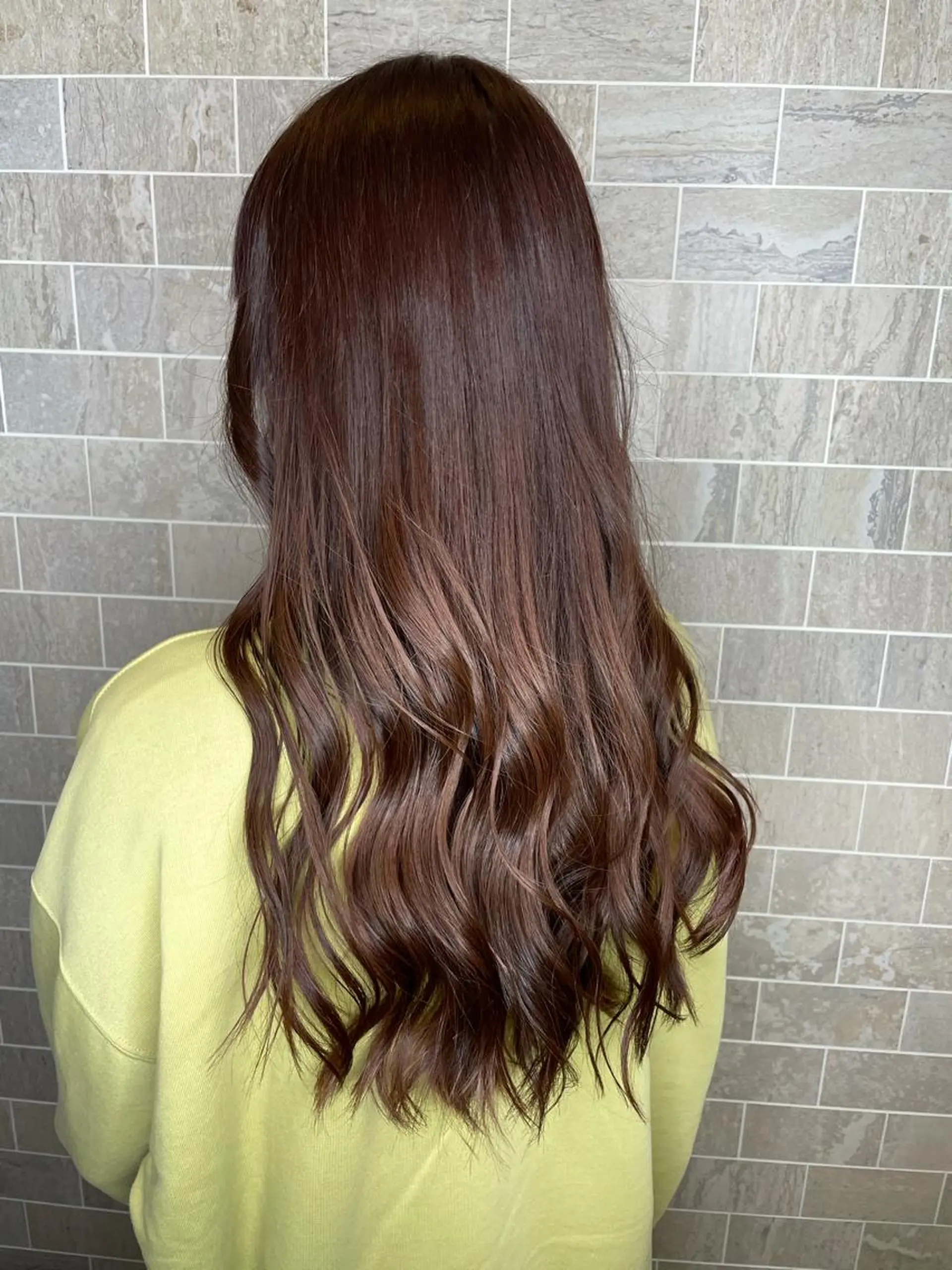 セミロング ブリーチ毛矯正.髪質 改善.髪にドラマをのヘアスタイル