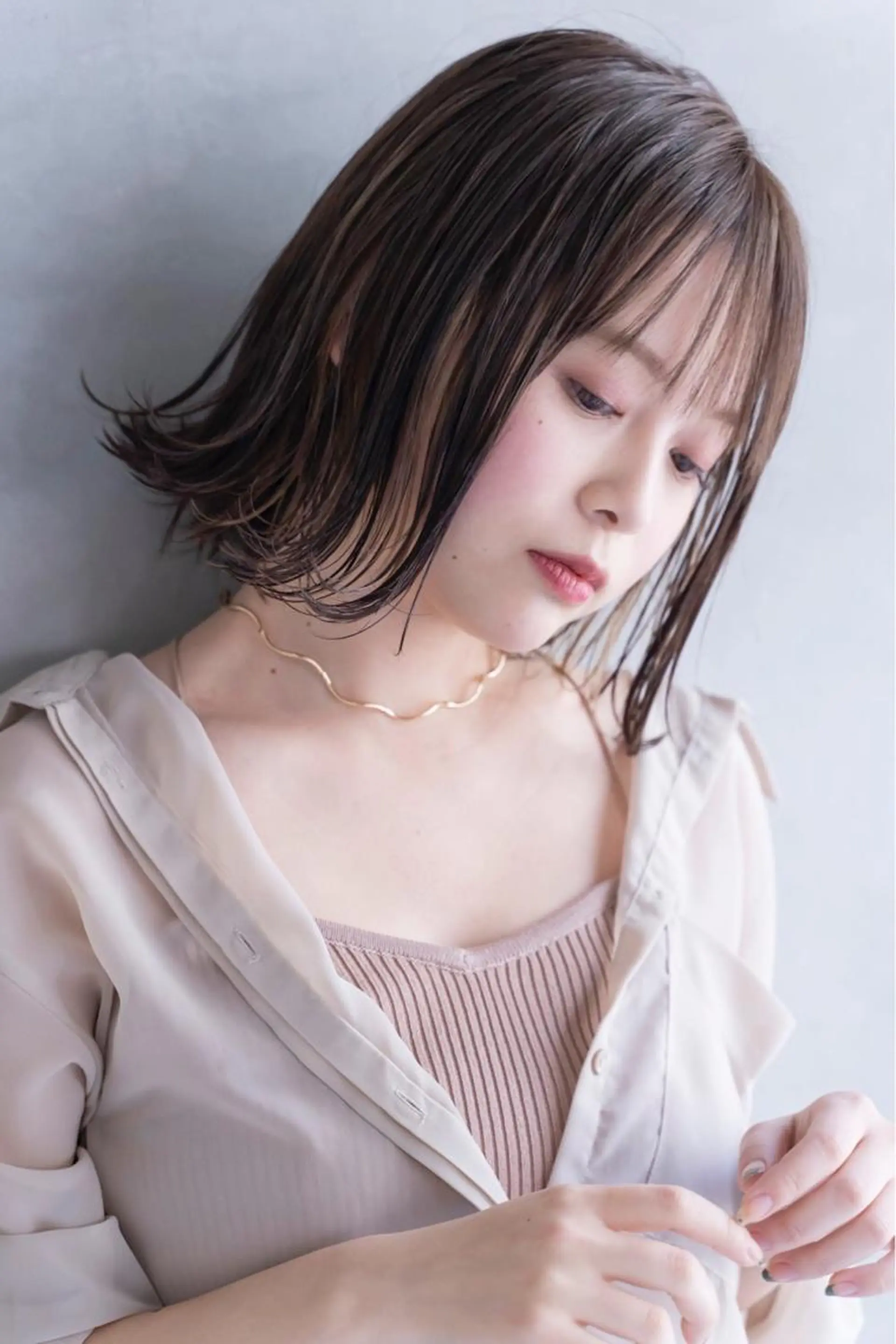 ミディアム 小顔カット 外ハネヘア カット ヘアカラー トリートメント ヘッドスパ ヘアセット 山口 竣也のヘアスタイル