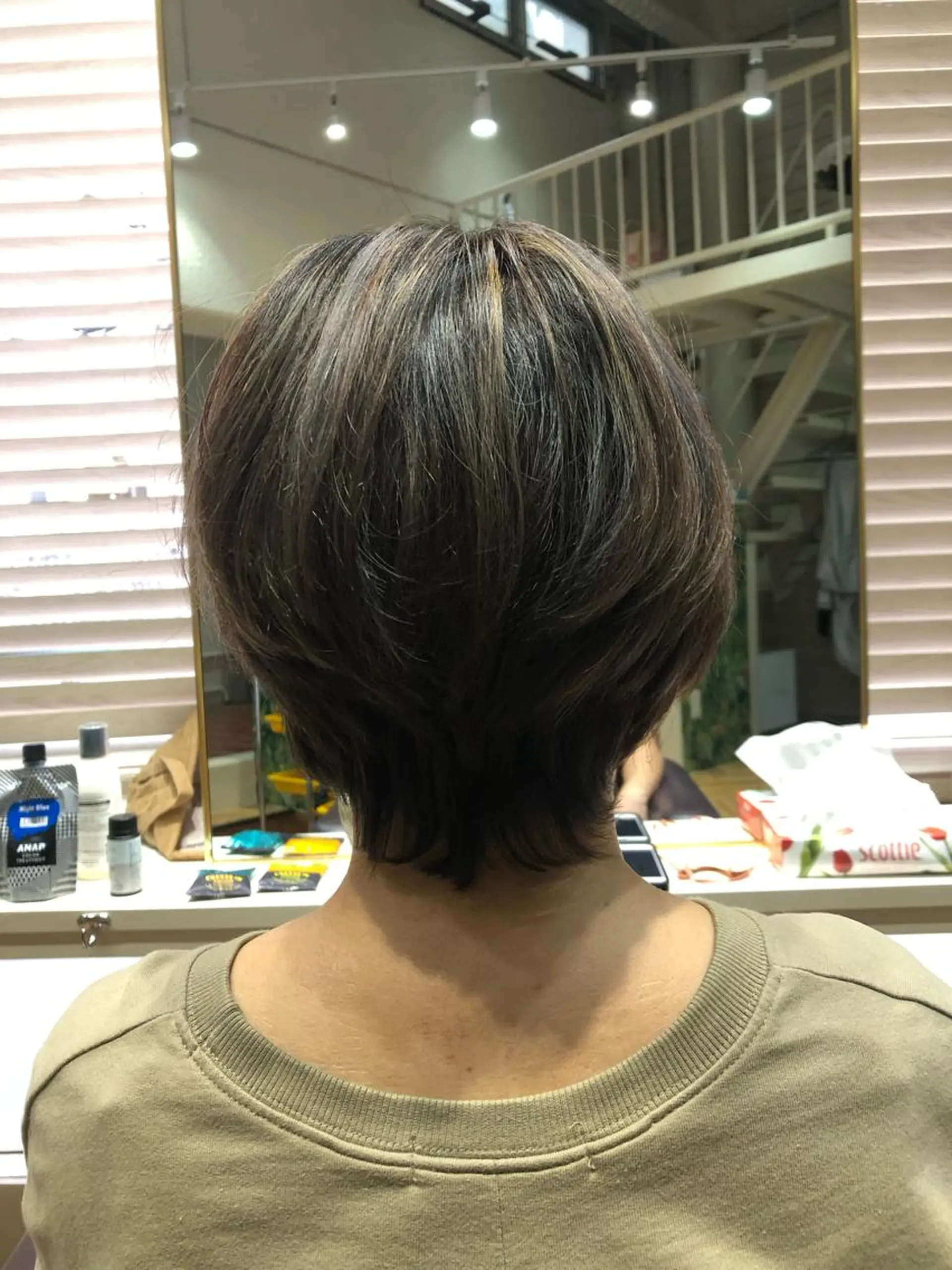 ショート カット 嘉手納美容室 ルアナエヴァのヘアスタイル