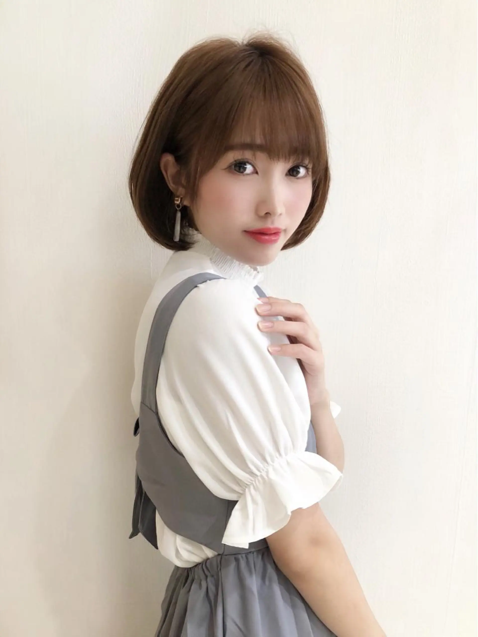 ショート カラー カット ヘアカラー 🌟イメチェン美容師 🌟清水 大輝のヘアスタイル