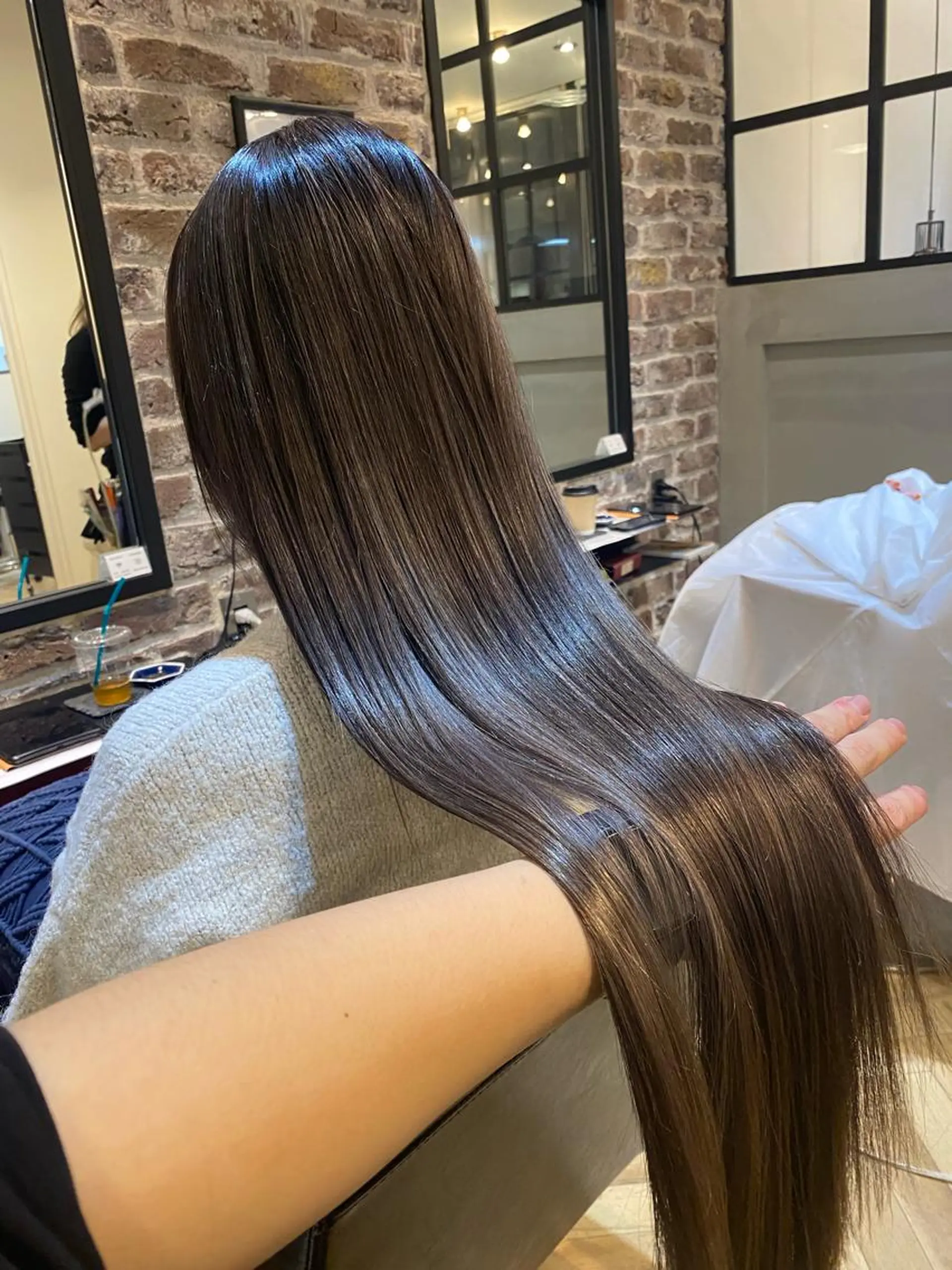 ロング ヘアカラー 大内田 凌馬のヘアスタイル