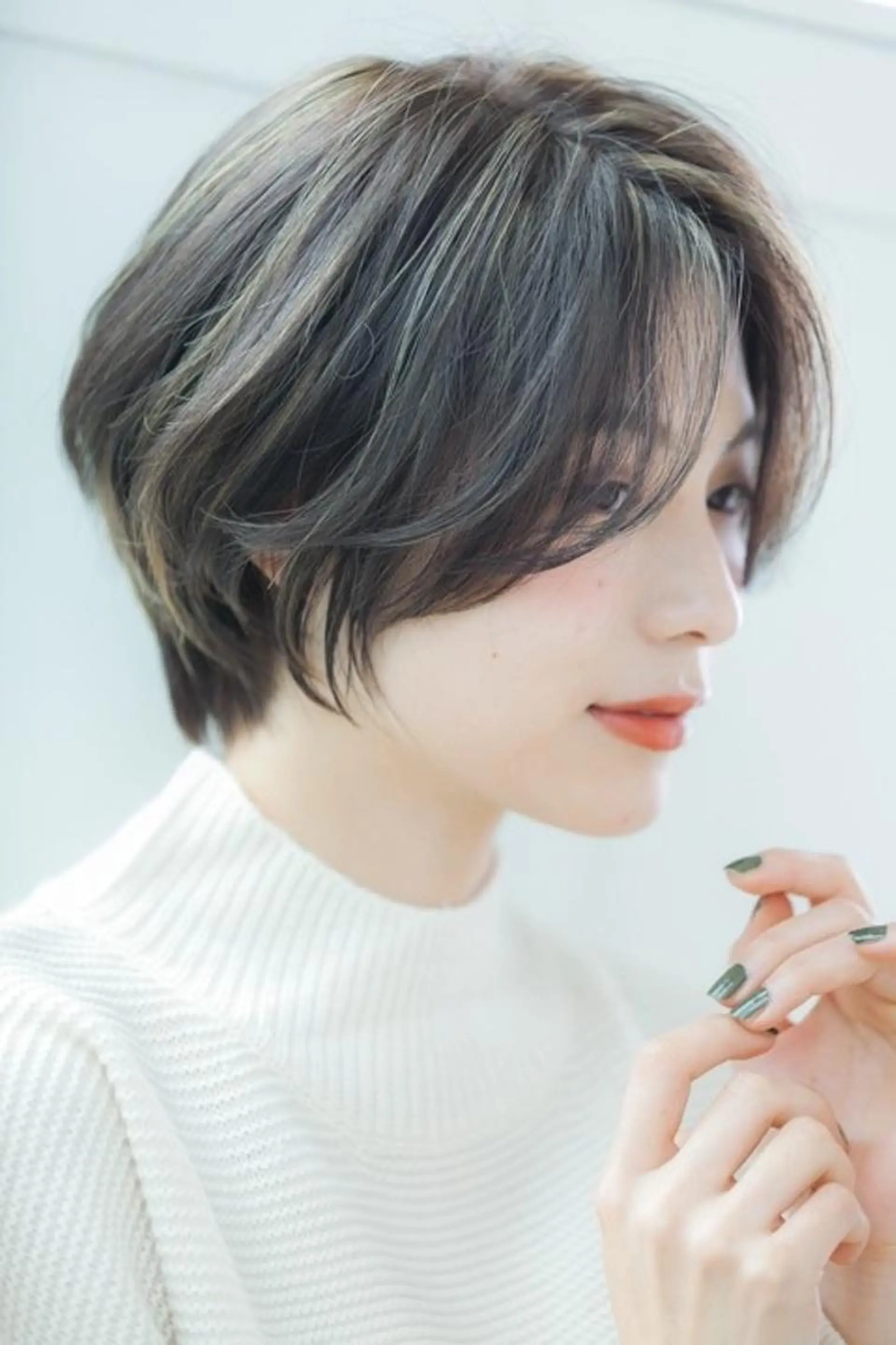 カラー ブリーチ カット ヘアカラー トリートメント 藤田 義剛のヘアスタイル