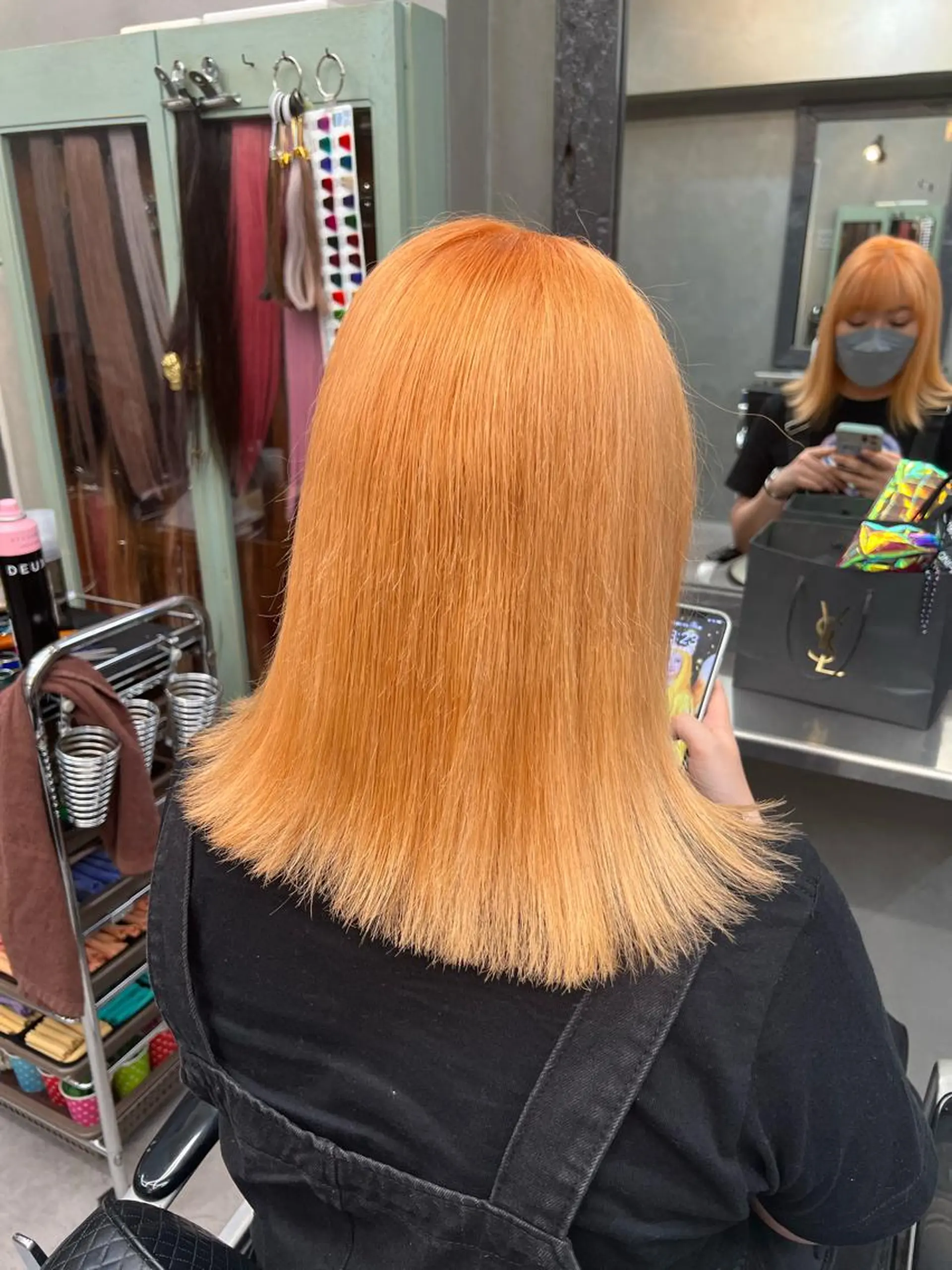 ミディアム ❤️‍🔥シールエク ＋カラー京❤️‍🔥のヘアスタイル