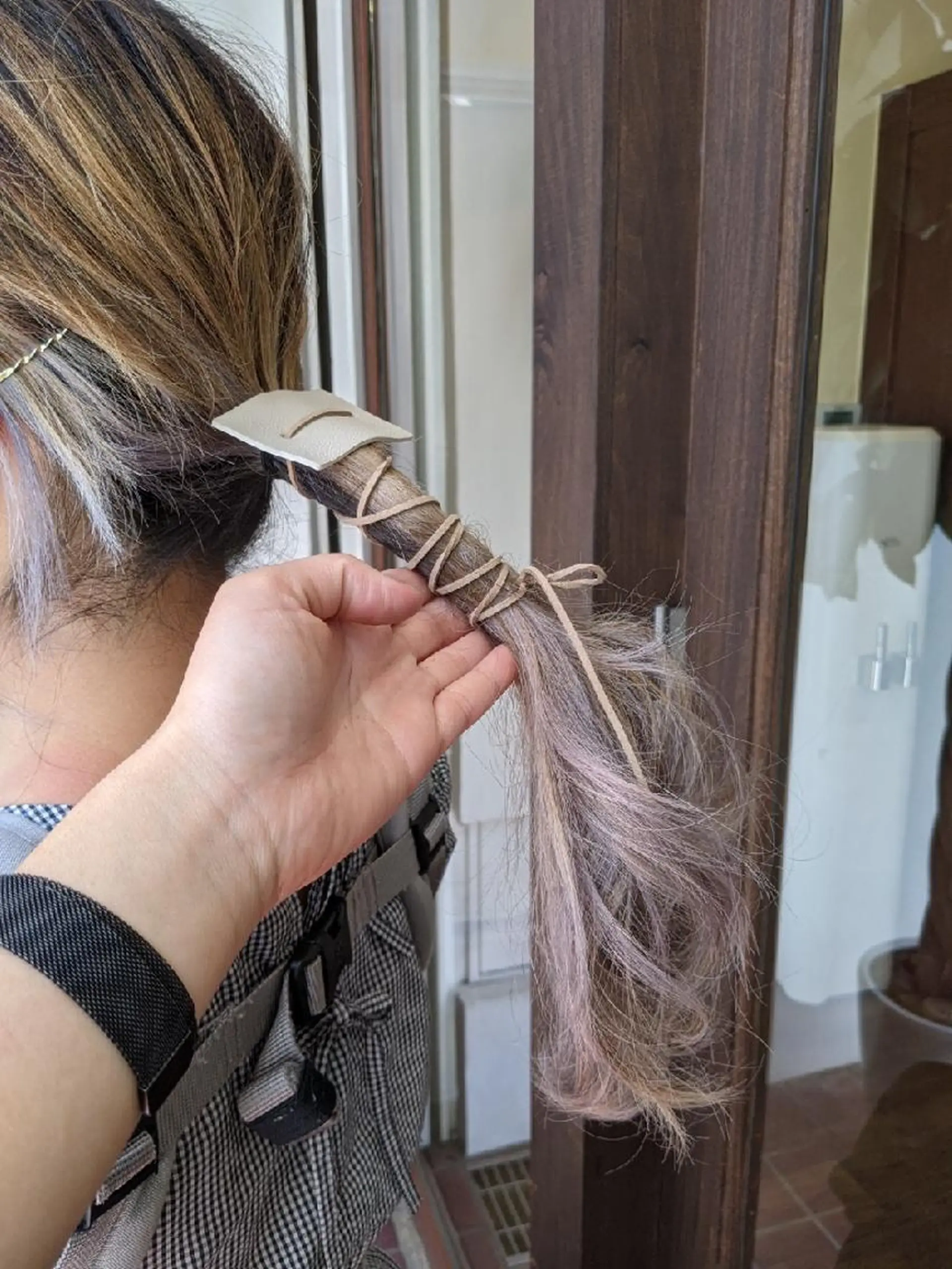 ヘアアレンジ カラー ロング アディクシーカラー ミストバング ブリーチ デザインカラー ダブルカラー ヘアカラー トリートメント 髪質改善アンブリーチ 店長みやけななのヘアスタイル