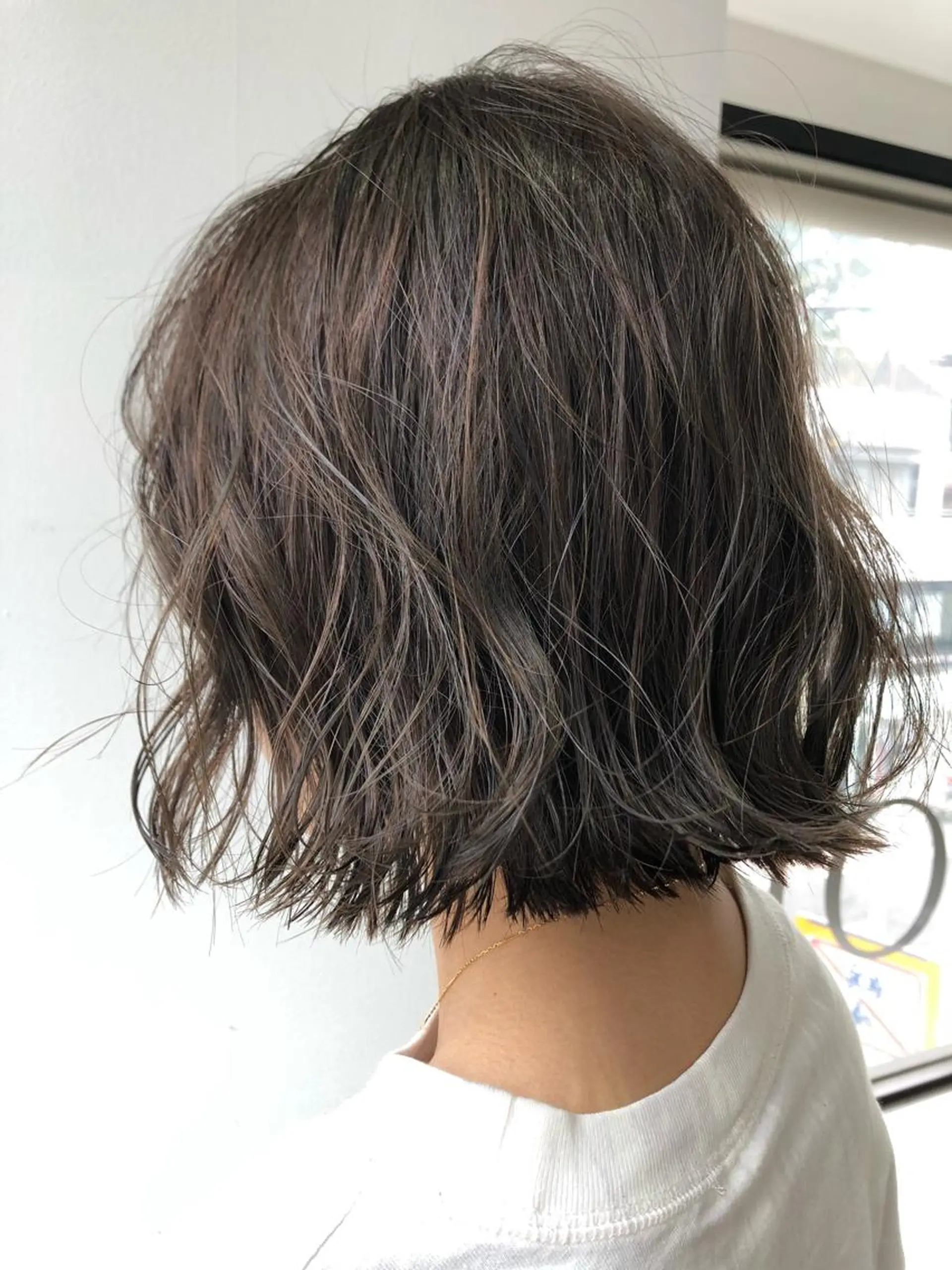ミディアム カラー ヘアカラー ma naのヘアスタイル