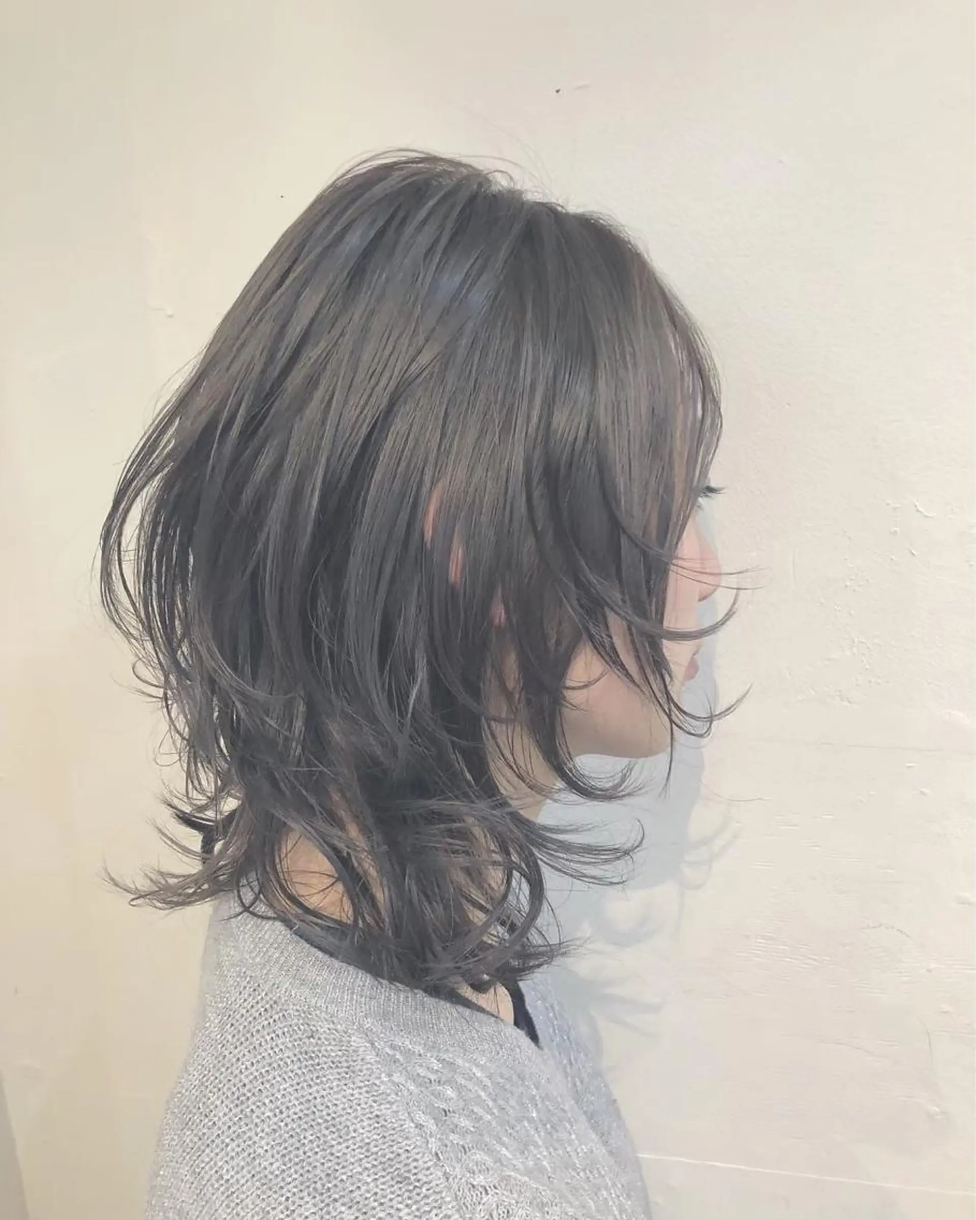 セミロング カラー おおたけ あゆみのヘアスタイル