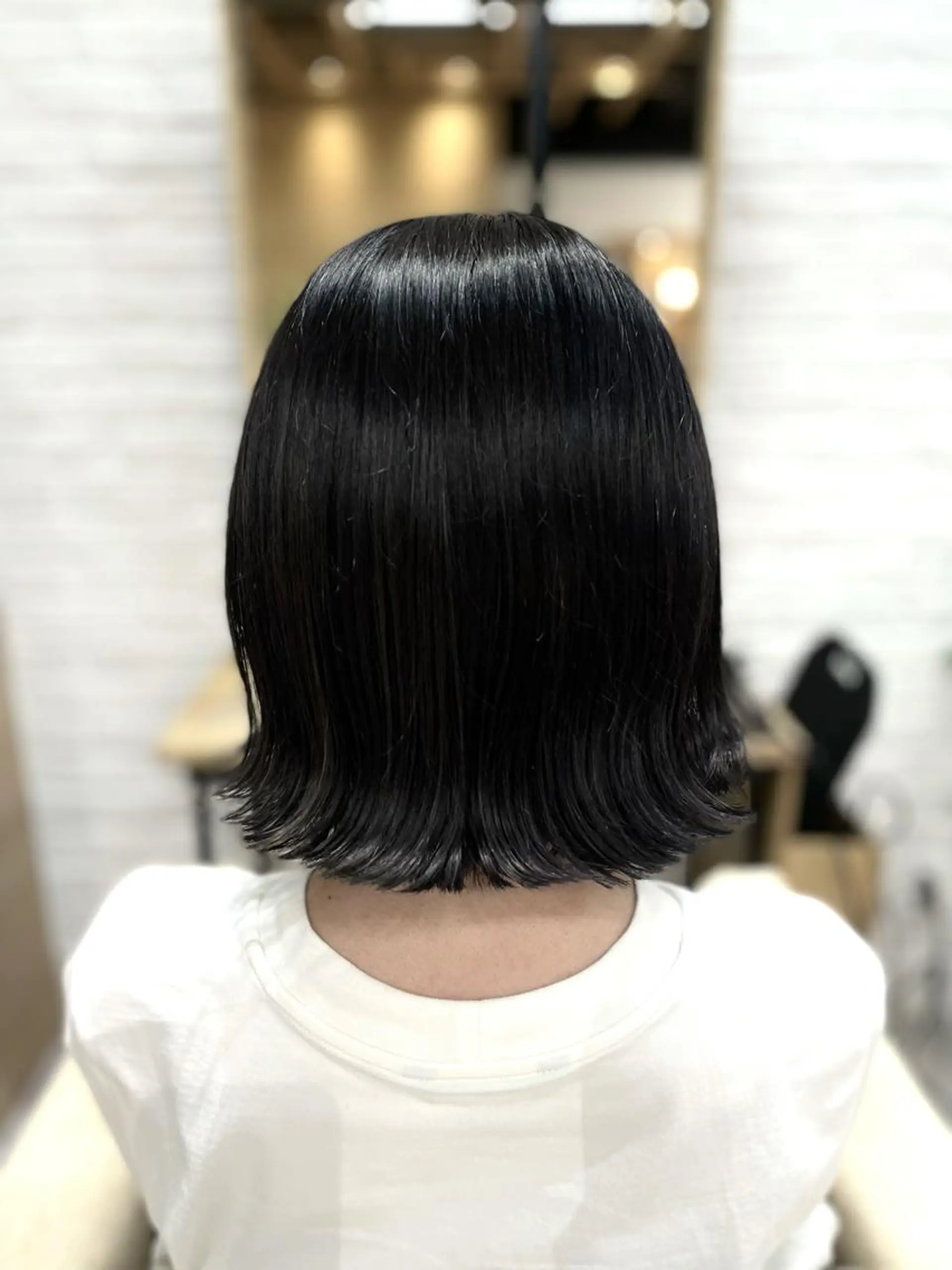 ショート カラー 黒髪 ブリーチ ブルーカラー ブルーブラック lowha 上尾所属・Lowha_ageo 💐Fuzukiのヘアスタイル