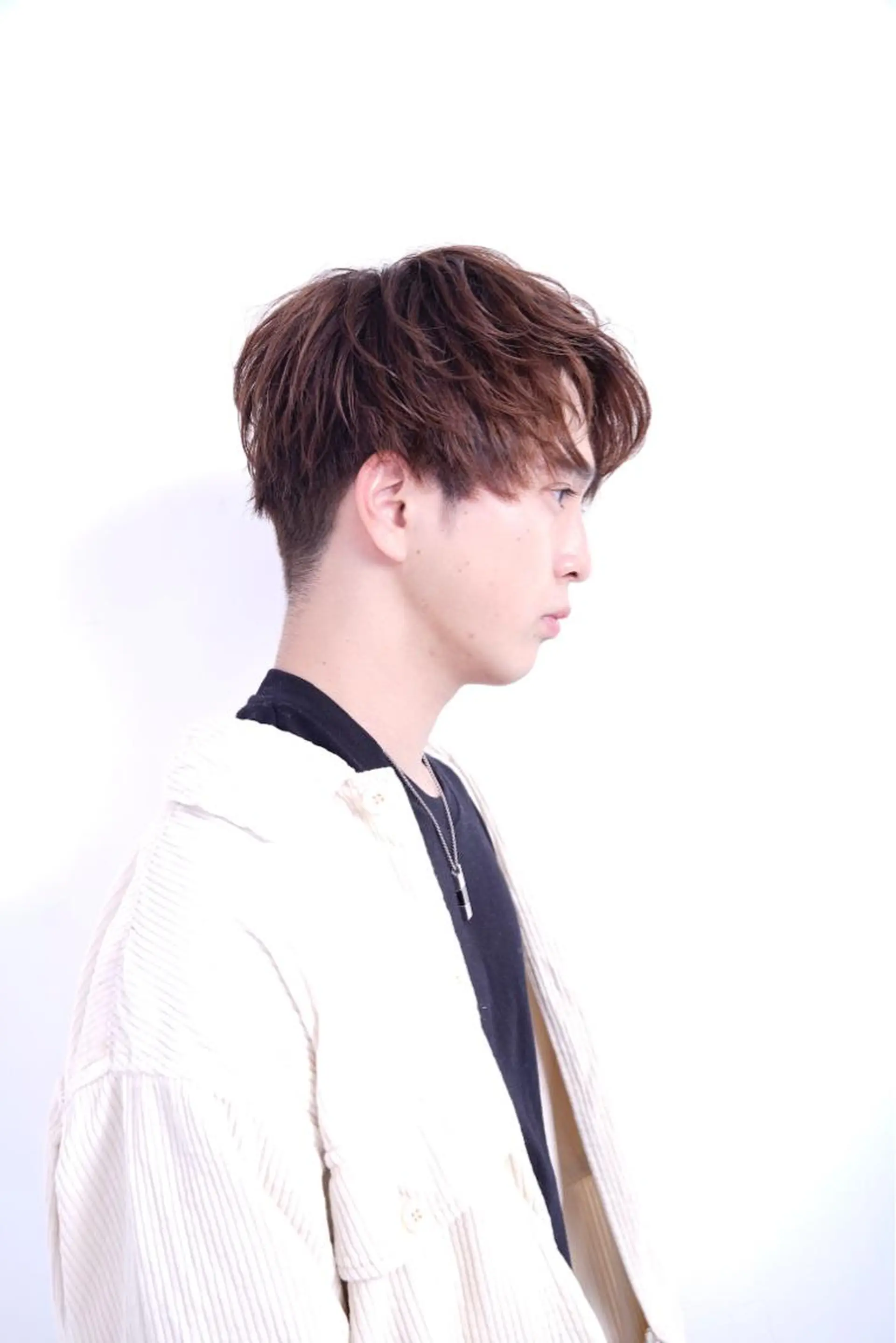 カラー パーマ メンズ スパイラル波巻き パーマ井本汰壱のヘアスタイル