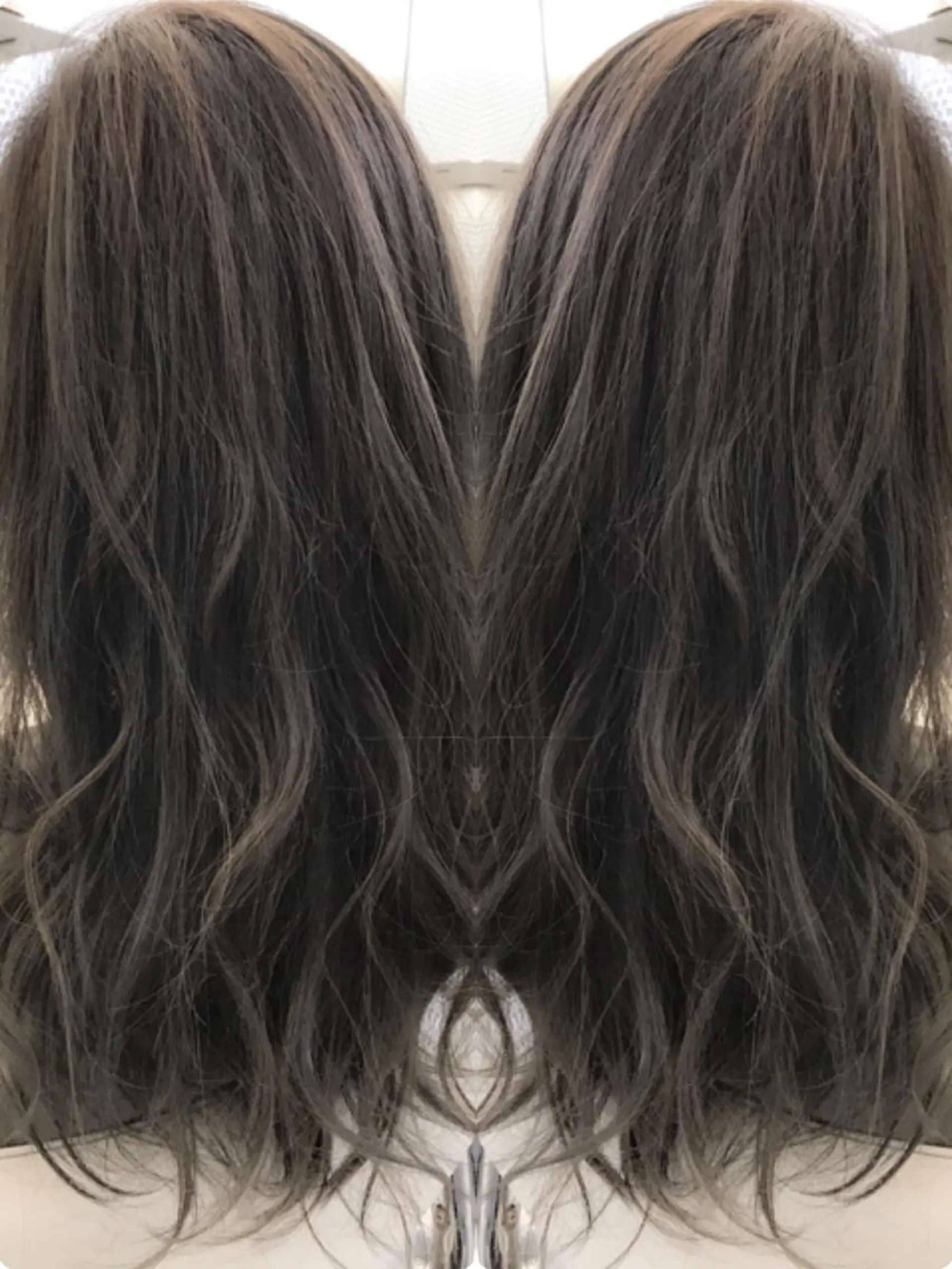 セミロング カラー ベージュカラー メッシュ シルバー シルバーベージュ 相武台ショート特化 💐川崎希💐のヘアスタイル