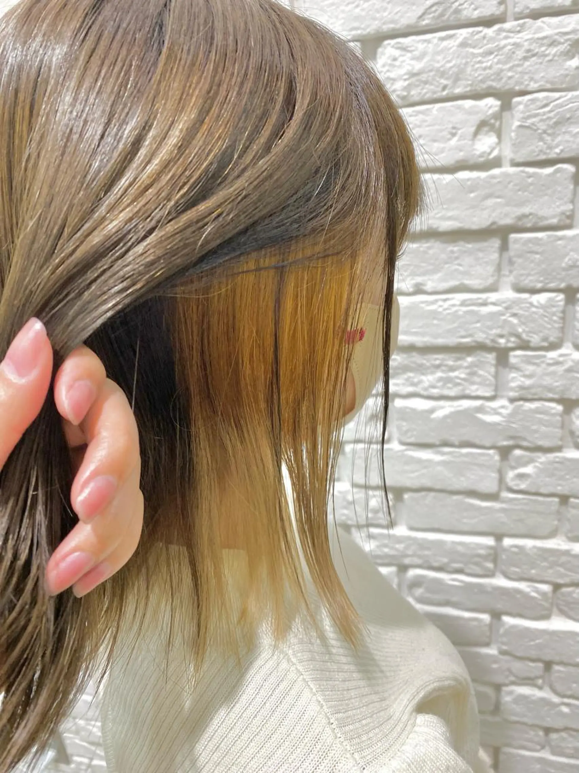 ミディアム ヘアカラー ROSEL 沢津橋  楓のヘアスタイル
