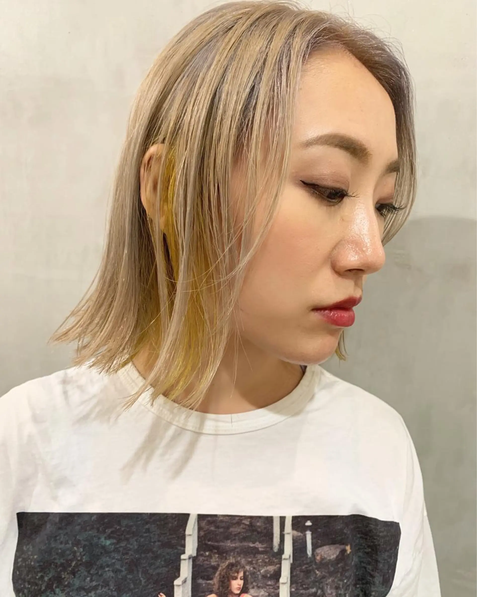 ミディアム カラー カット ヘアカラー トリートメント 優 作のヘアスタイル