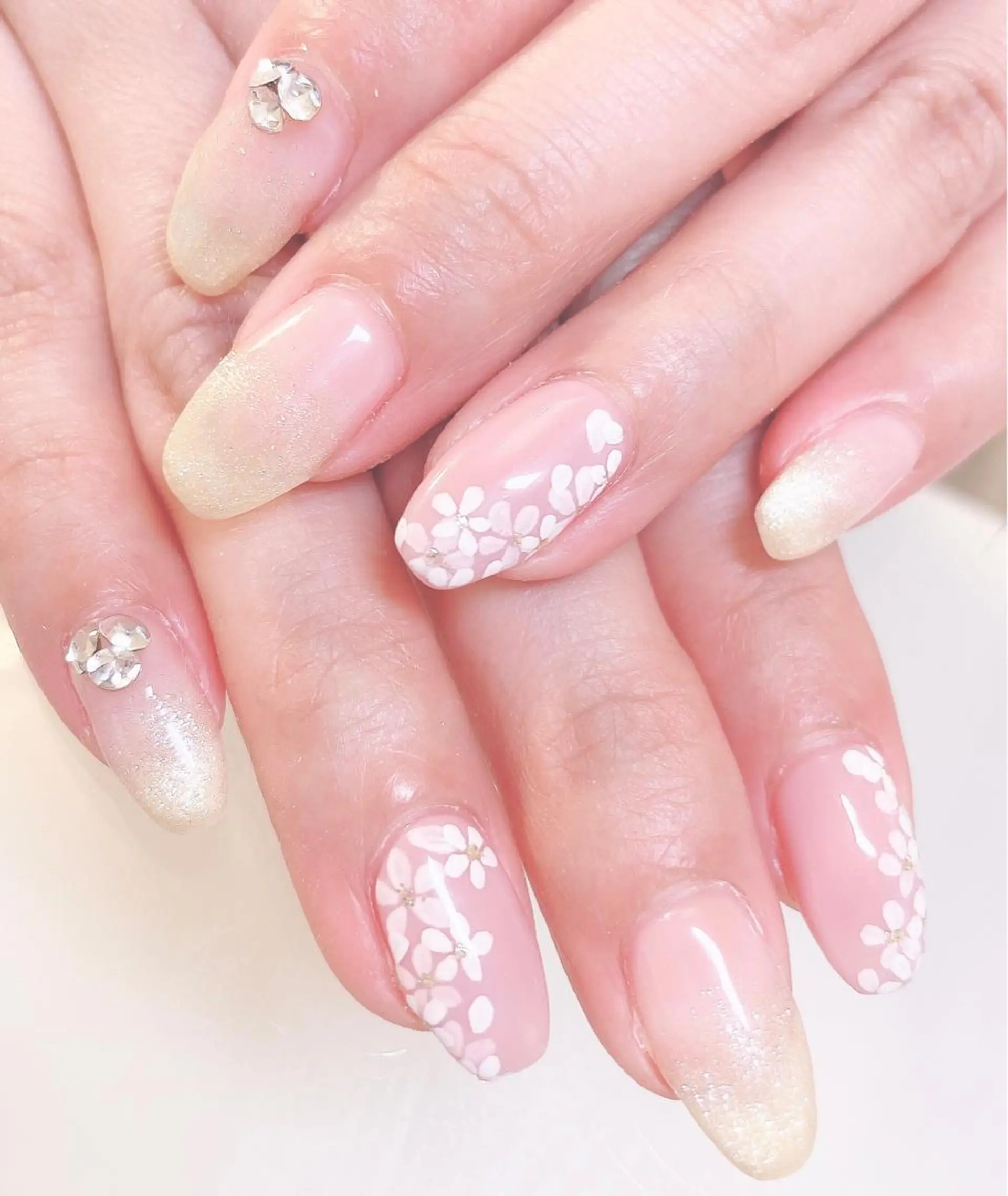 ネイル ハンドネイル Nail room Lunaのネイルデザイン