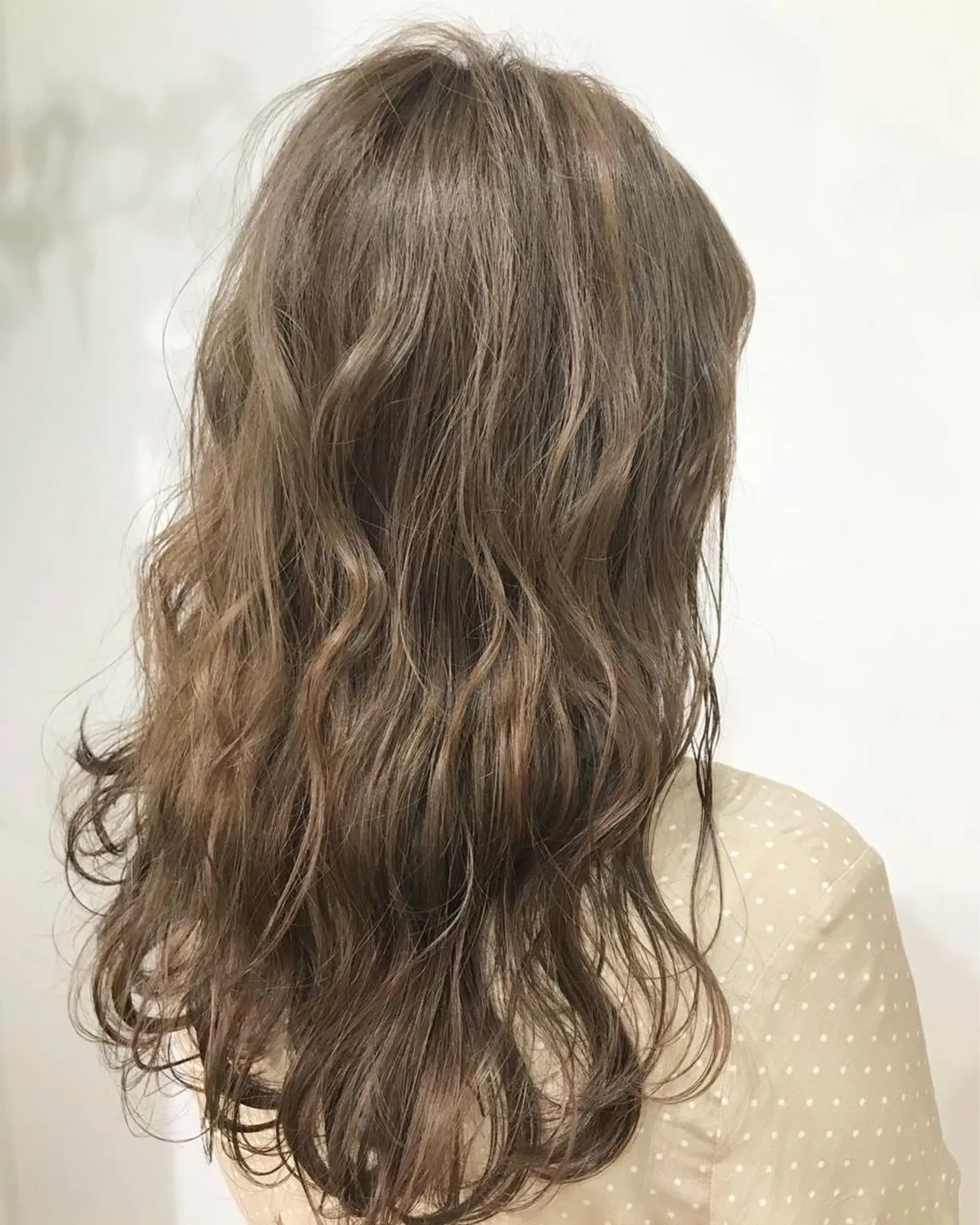 ロング カラー ヘアカラー トリートメント レイヤー/顔周り /AKARIのヘアスタイル