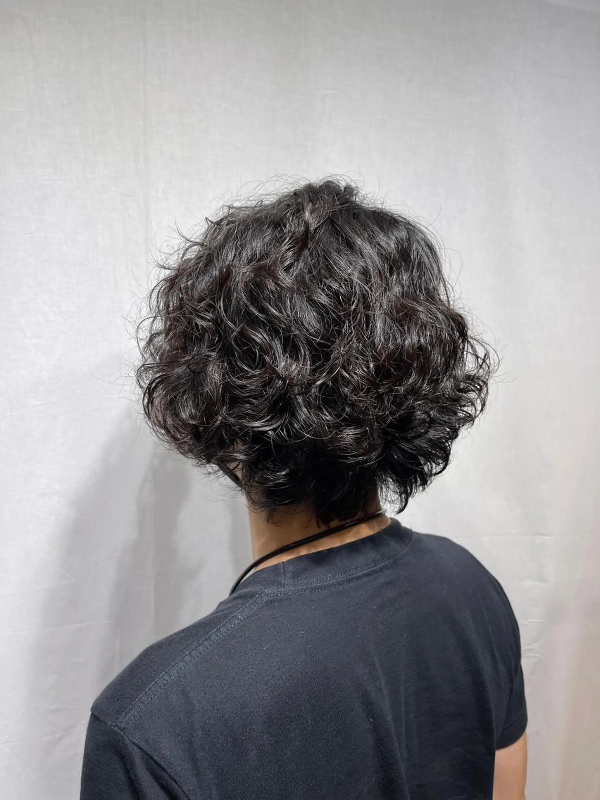 セミロング カラー パーマ ヘアアレンジ セミロングパーマ アディクシーカラー アッシュ バレイヤージュ ミストバング 初めでも安心🌟 newi町田✂のヘアスタイル